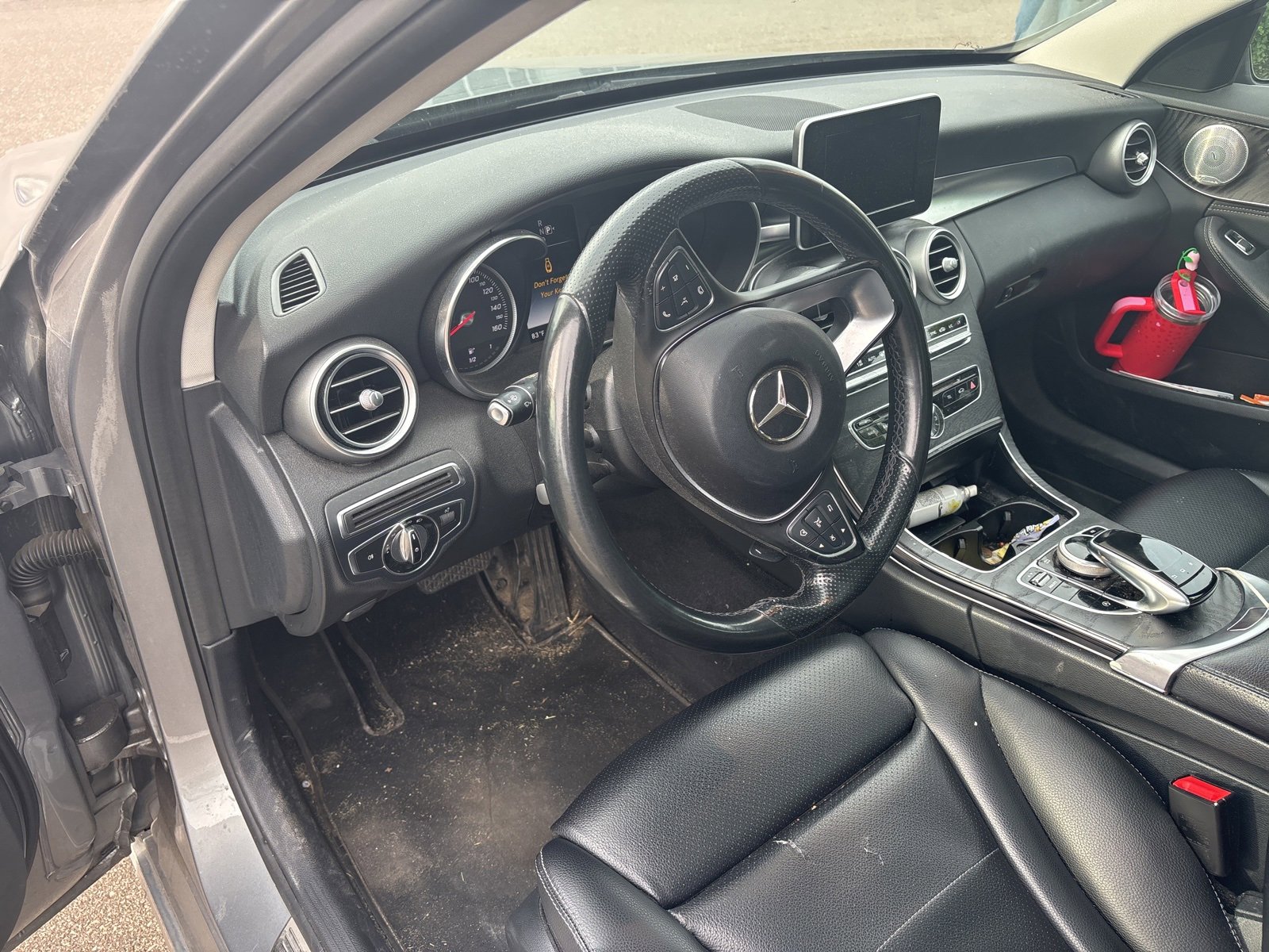 Thumbnail: 2015 Mercedes-Benz C-Class - 8