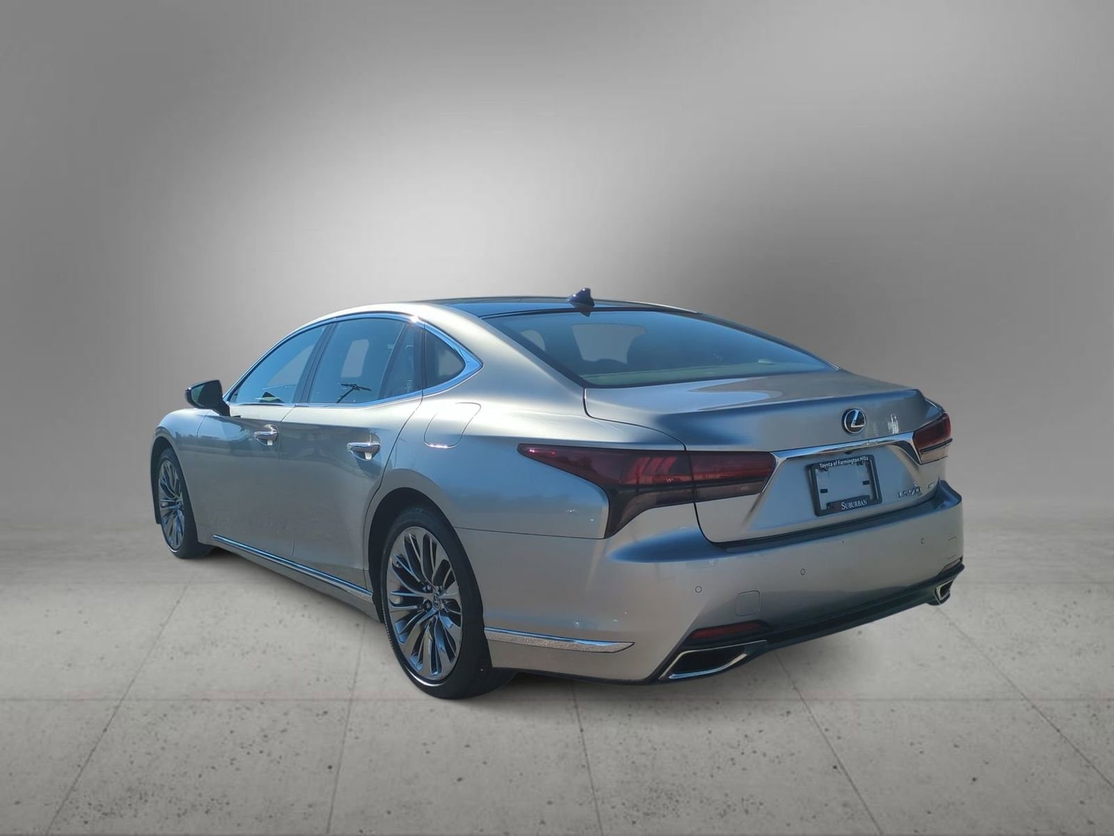 Thumbnail: 2021 Lexus LS - 6