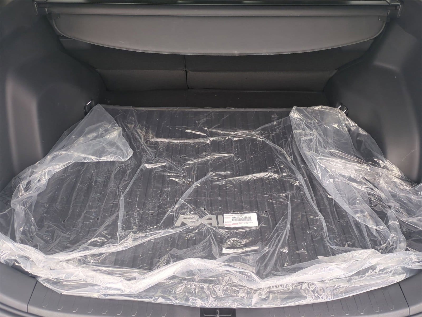 Thumbnail: 2025 Toyota RAV4 - 34