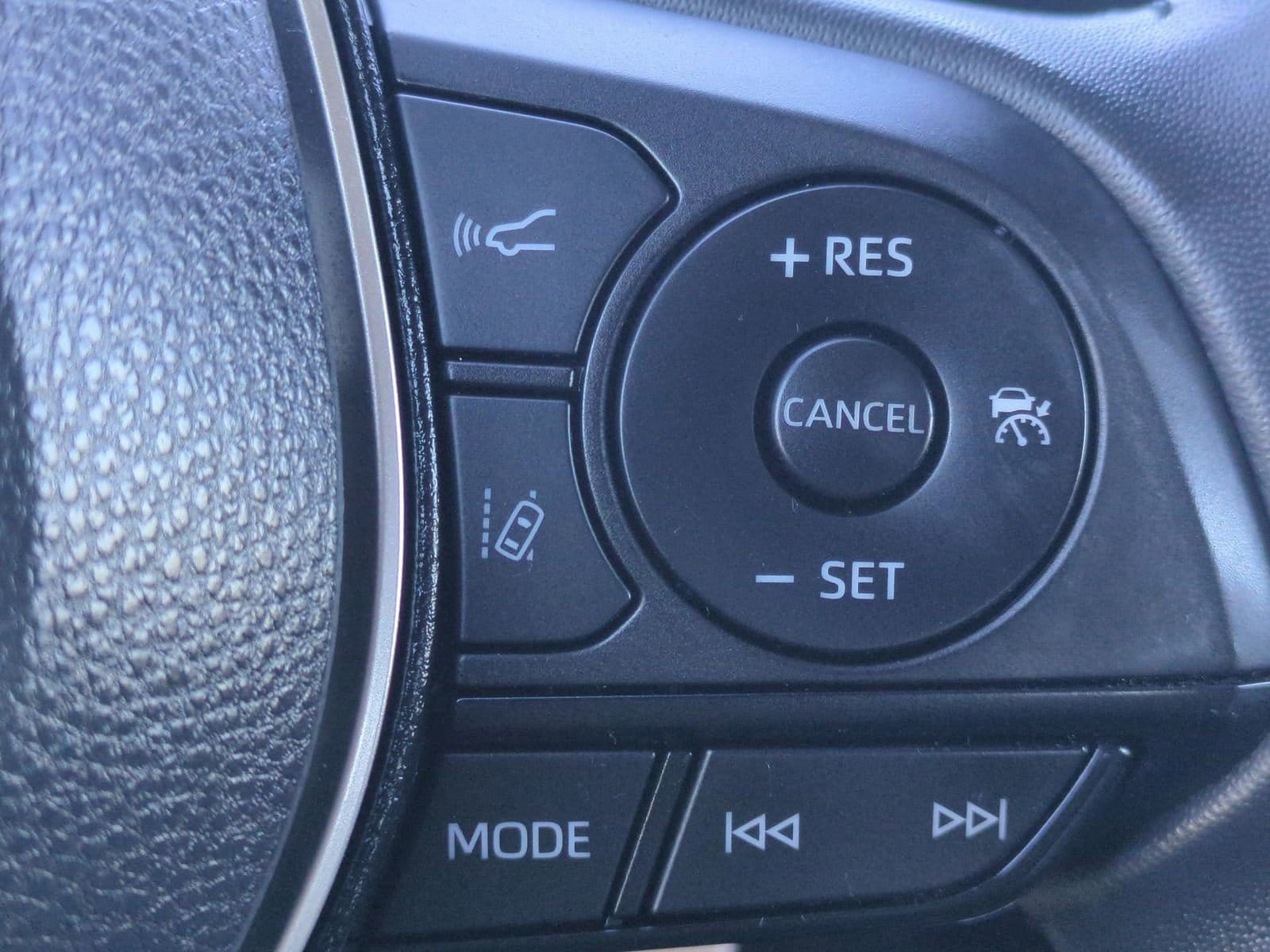 Thumbnail: 2022 Toyota Corolla - 24