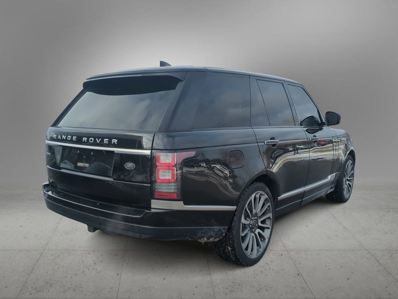 Thumbnail: 2017 Land Rover Range Rover - 8