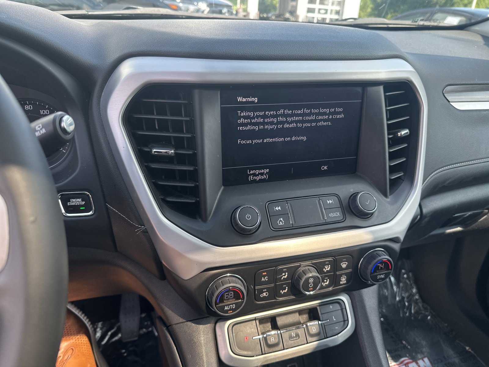 Thumbnail: 2023 GMC Acadia - 6