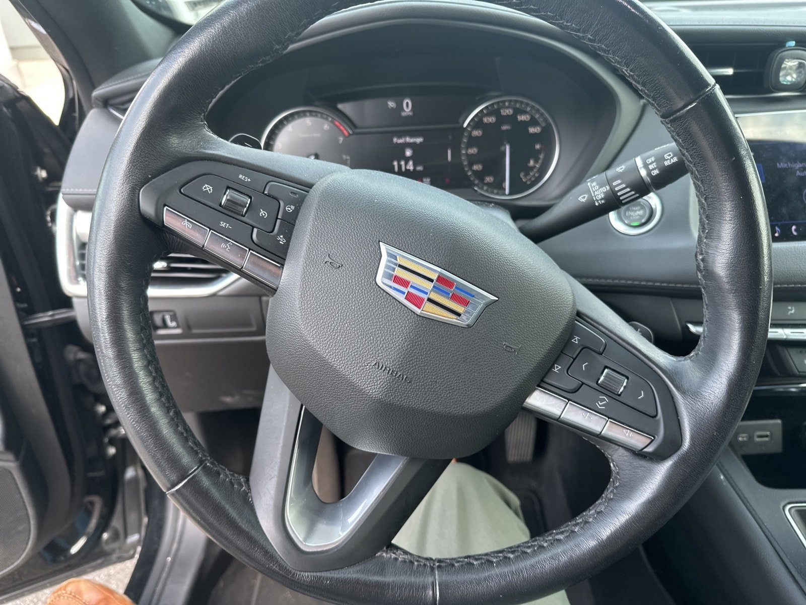 Thumbnail: 2020 Cadillac XT4 - 6