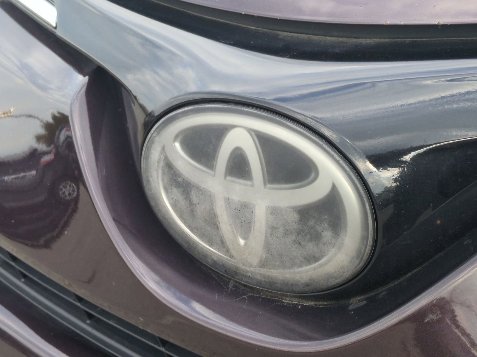 Thumbnail: 2017 Toyota RAV4 - 12