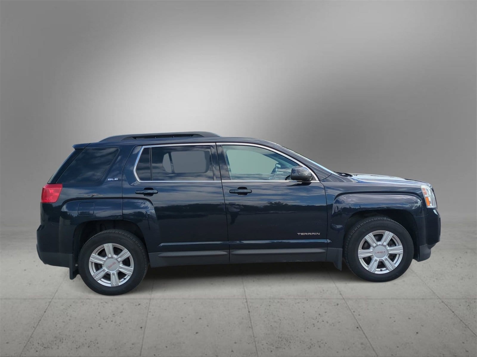 Thumbnail: 2015 GMC Terrain - 9
