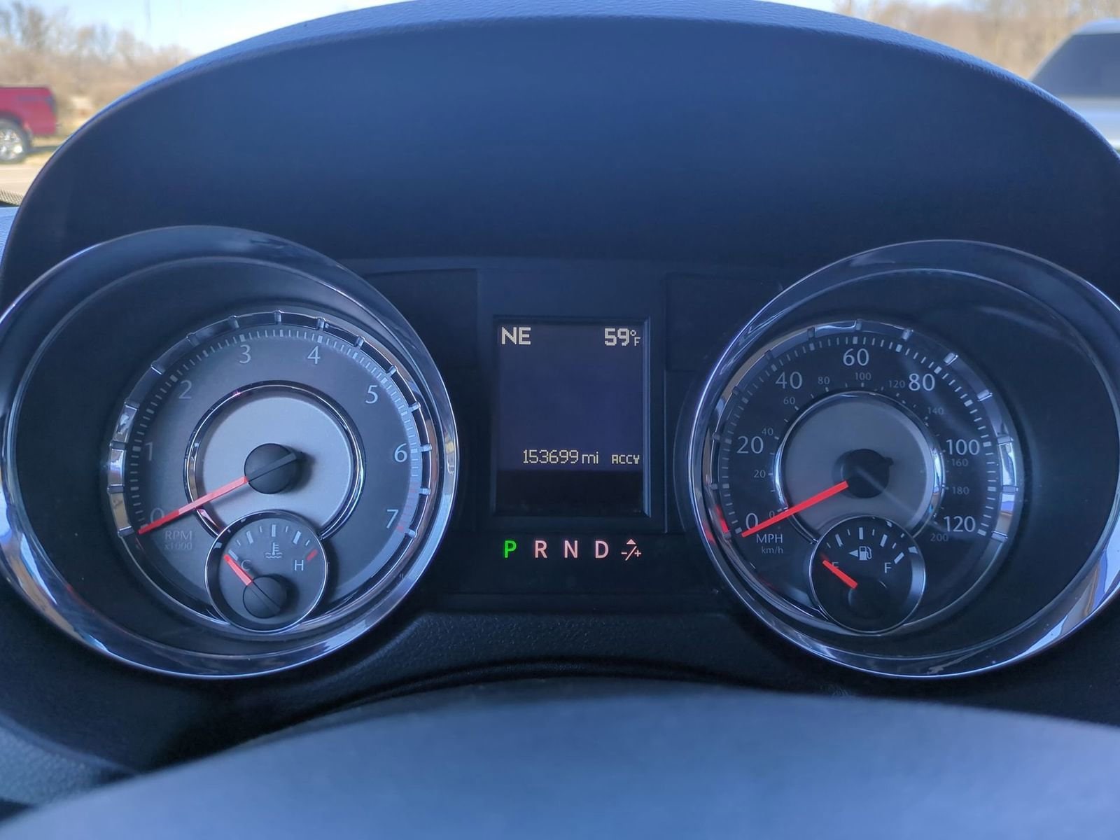 Thumbnail: 2013 Chrysler Town & Country - 31