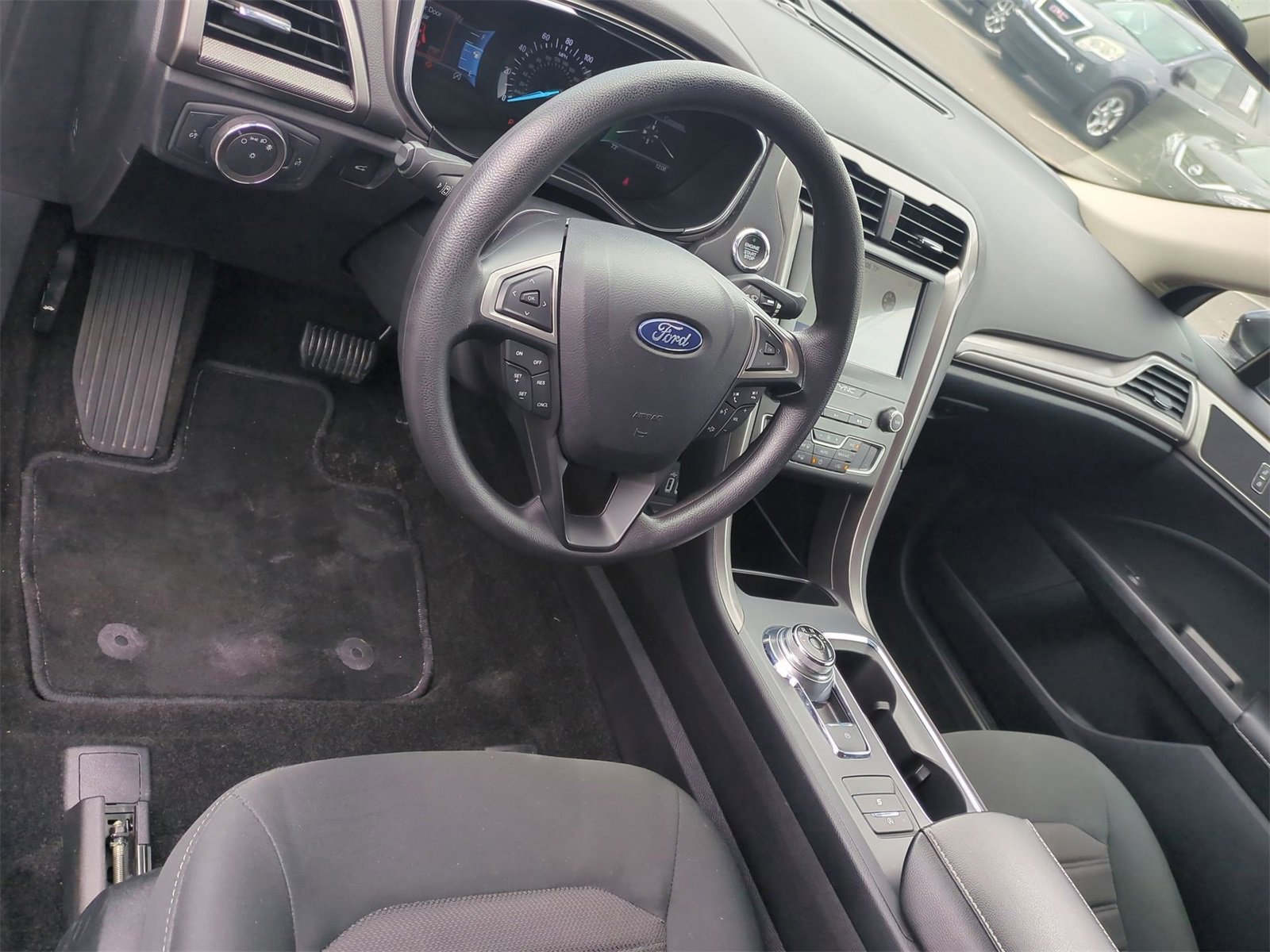 Thumbnail: 2020 Ford Fusion - 10
