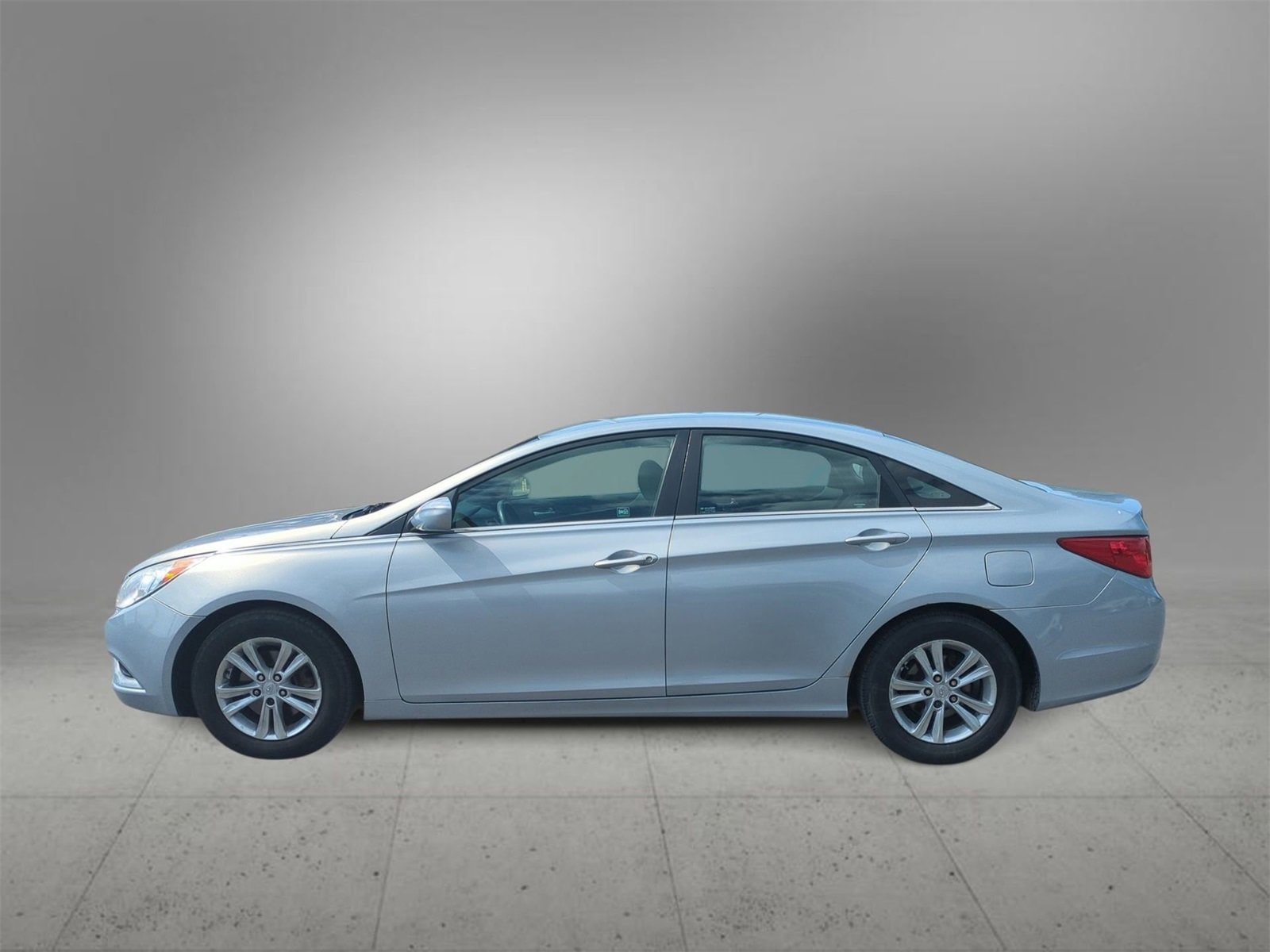 Thumbnail: 2013 Hyundai Sonata - 5