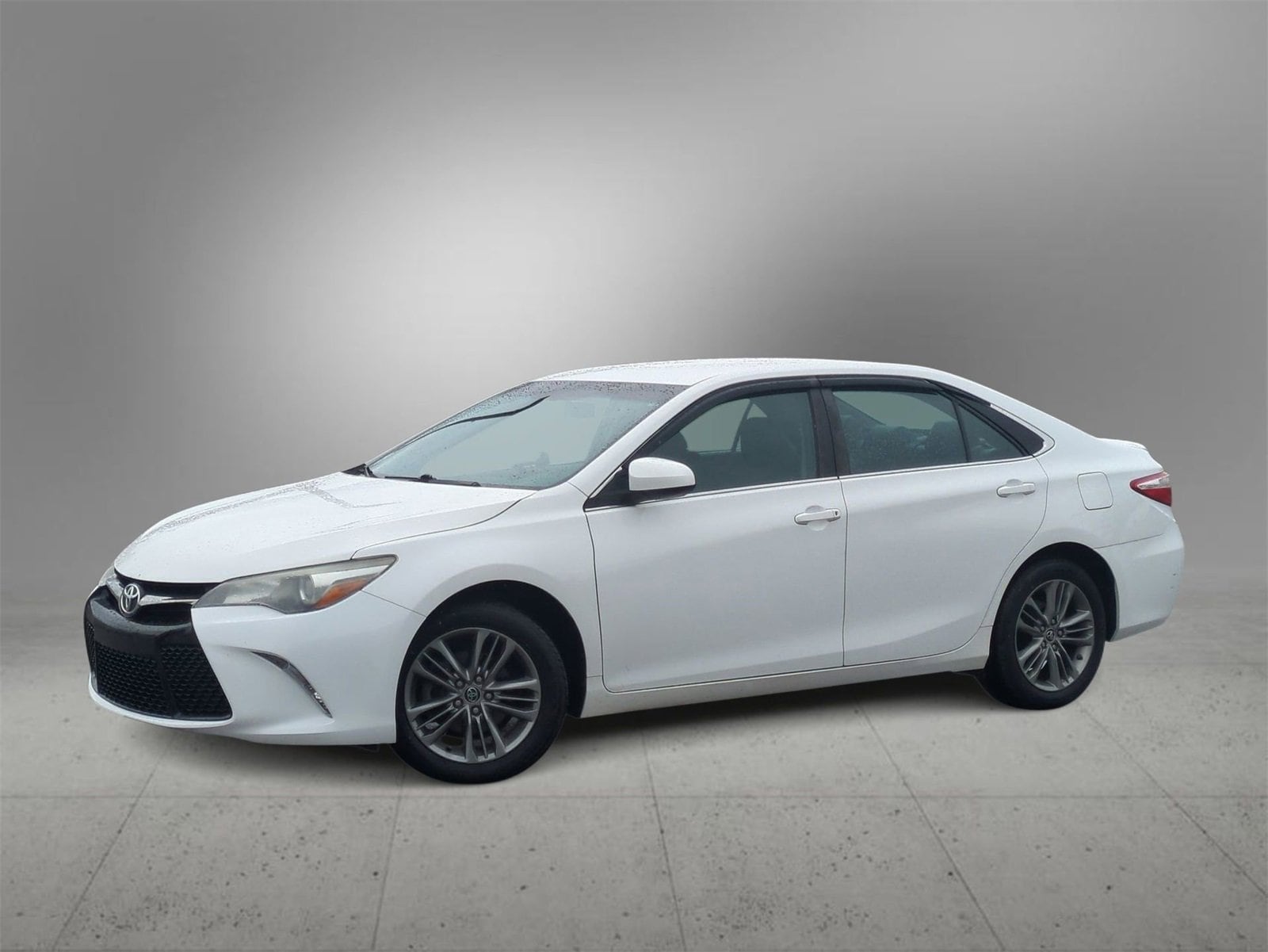 2015 Toyota Camry SE -
                  Farmington Hills, MI