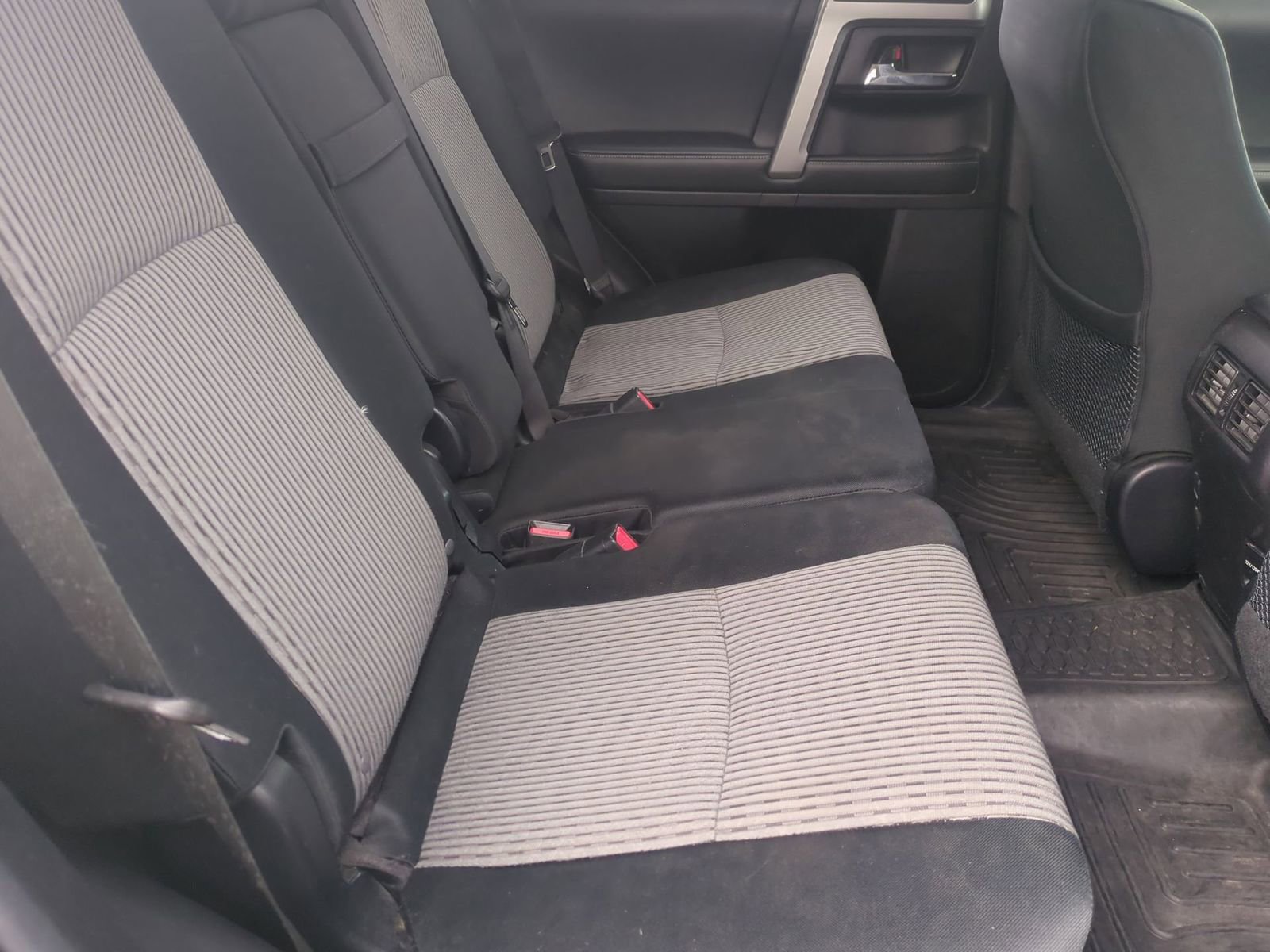 Thumbnail: 2014 Toyota 4Runner - 20