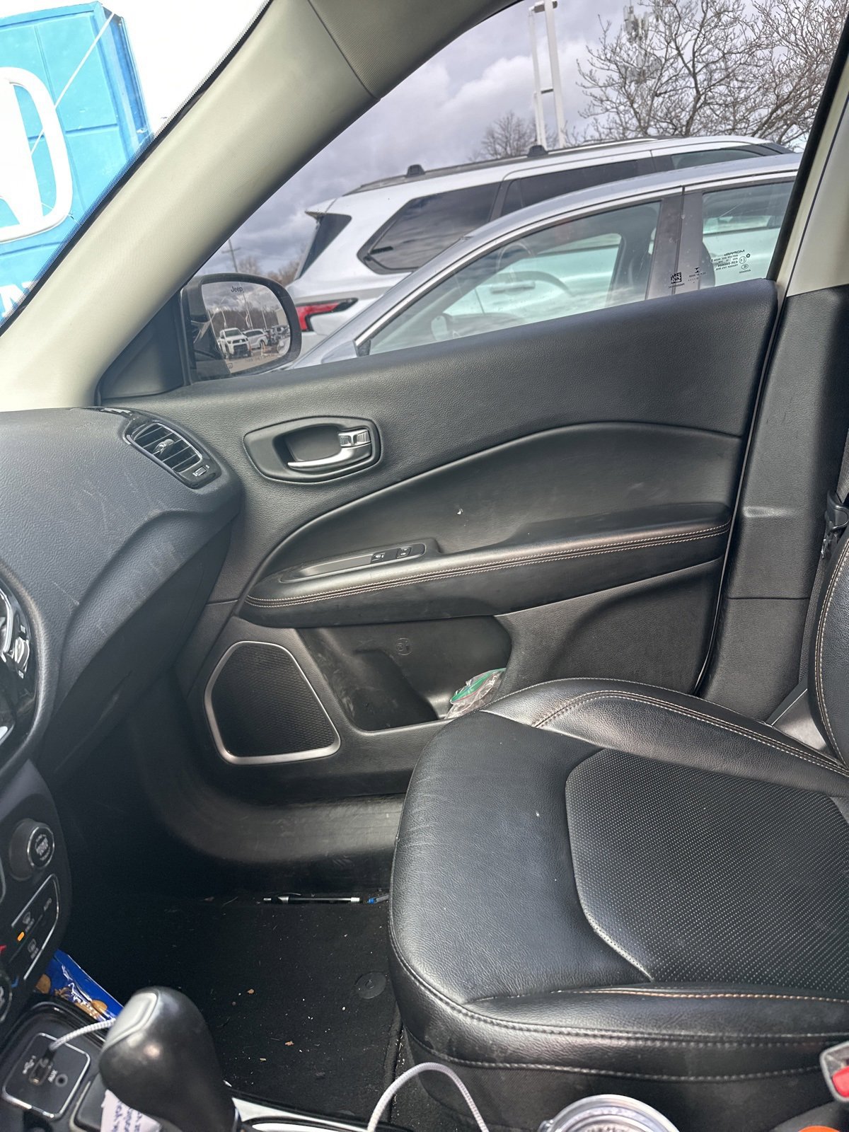 Thumbnail: 2020 Jeep Compass - 9