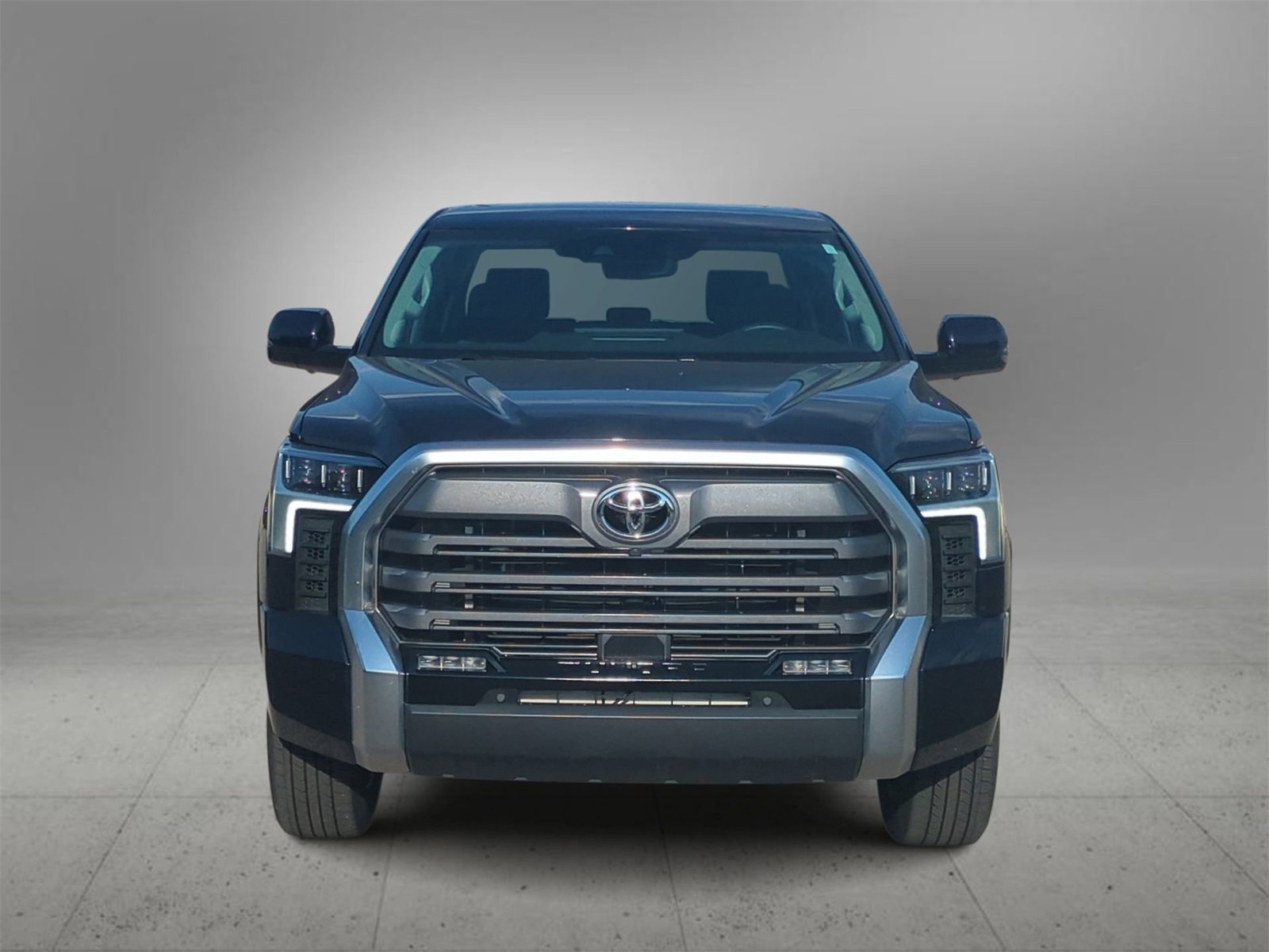 2024 Toyota Tundra Limited photo 3