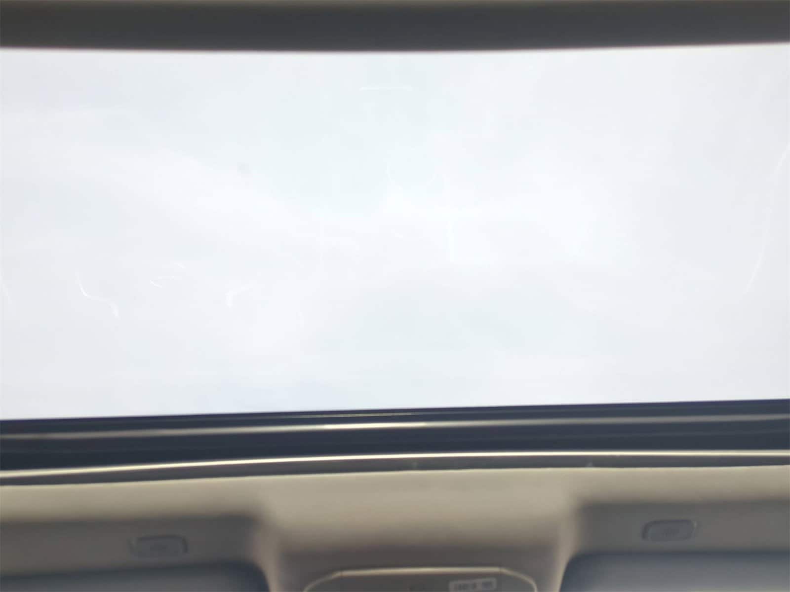 Thumbnail: 2023 Toyota Highlander - 22