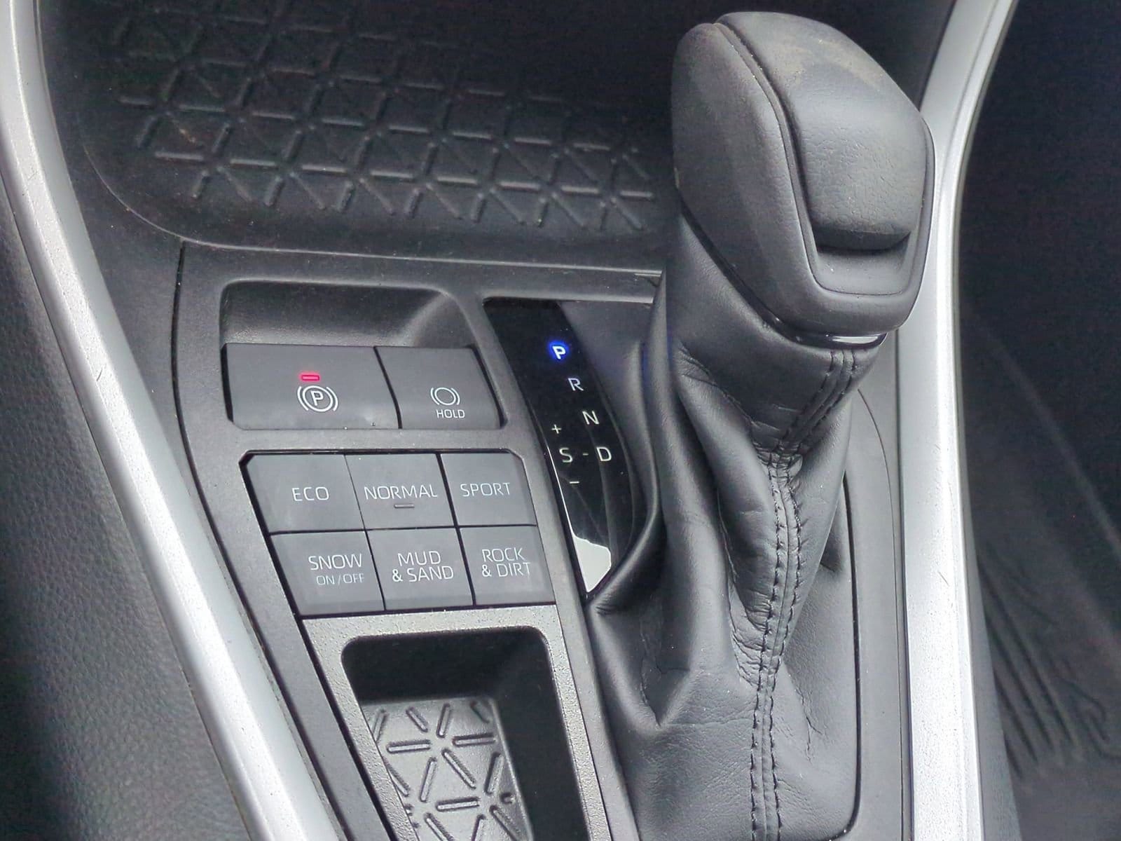 Thumbnail: 2023 Toyota RAV4 - 30