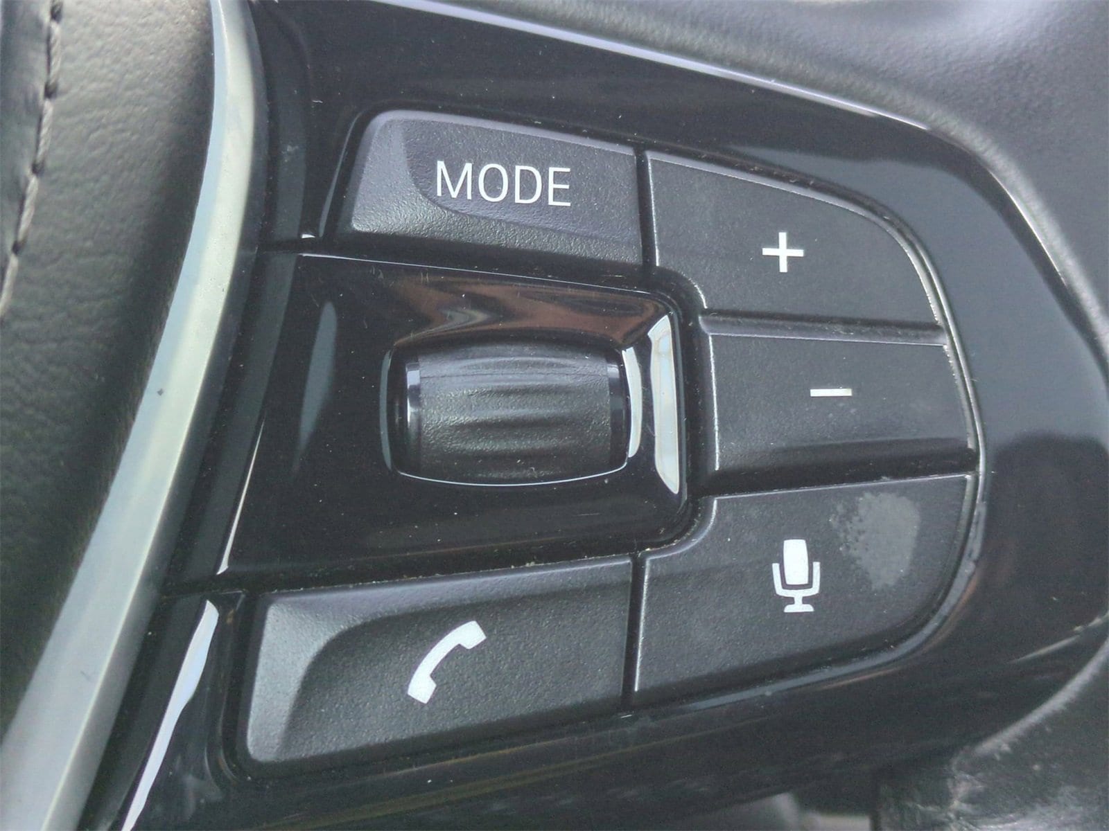 Thumbnail: 2018 BMW 5 Series - 26