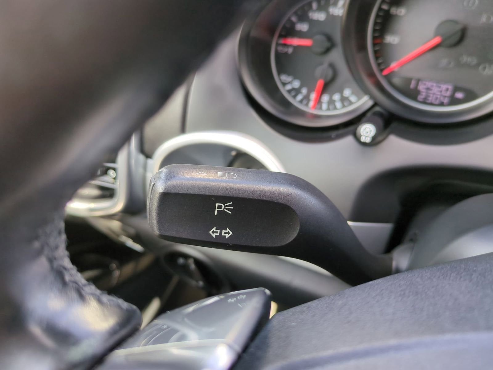 Thumbnail: 2014 Porsche Cayenne - 28