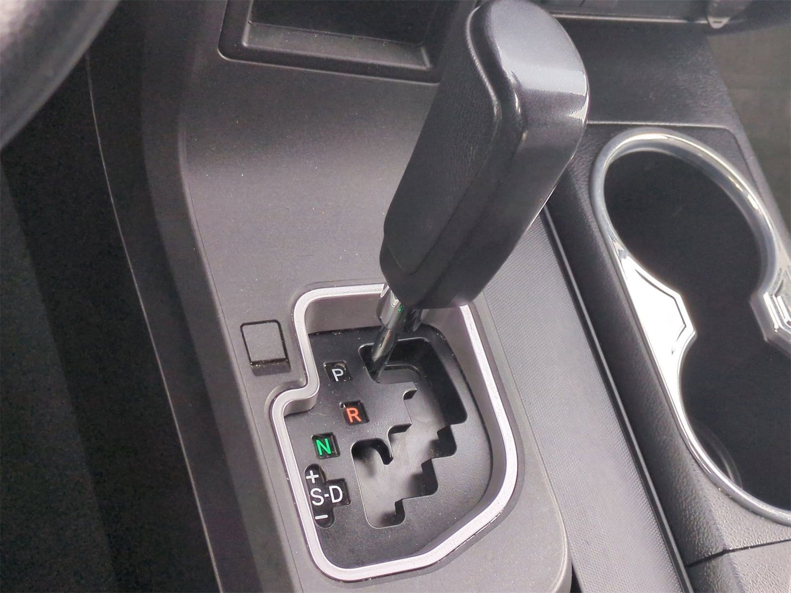 Thumbnail: 2021 Toyota Sequoia - 34