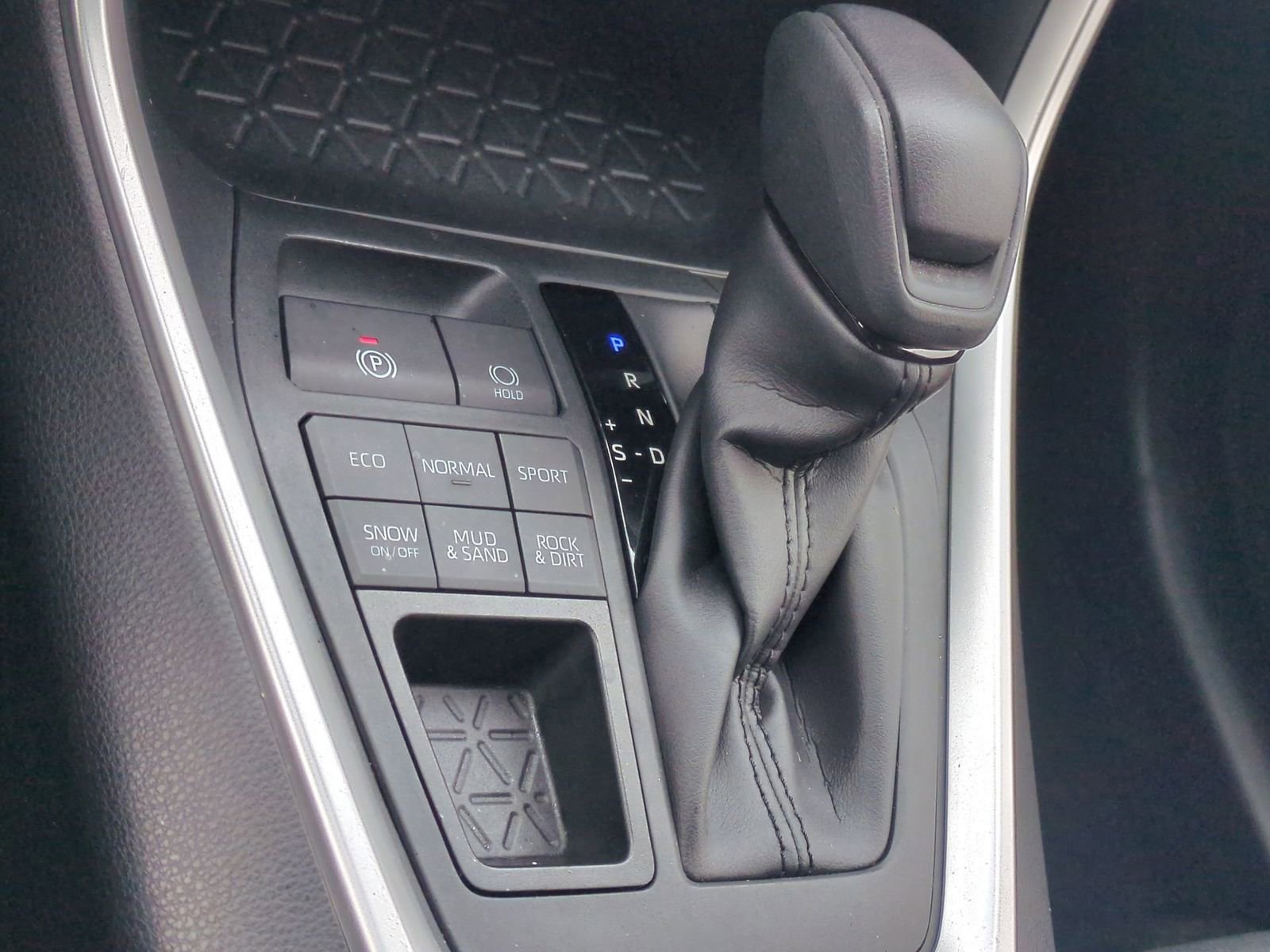 Thumbnail: 2023 Toyota RAV4 - 30