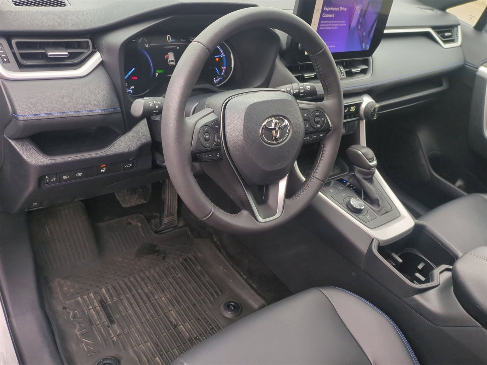 Thumbnail: 2024 Toyota RAV4 - 10