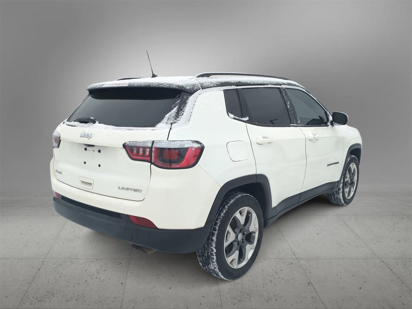 Thumbnail: 2020 Jeep Compass - 8