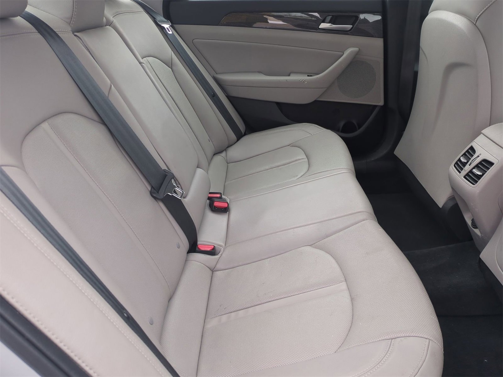 Thumbnail: 2018 Hyundai Sonata - 20