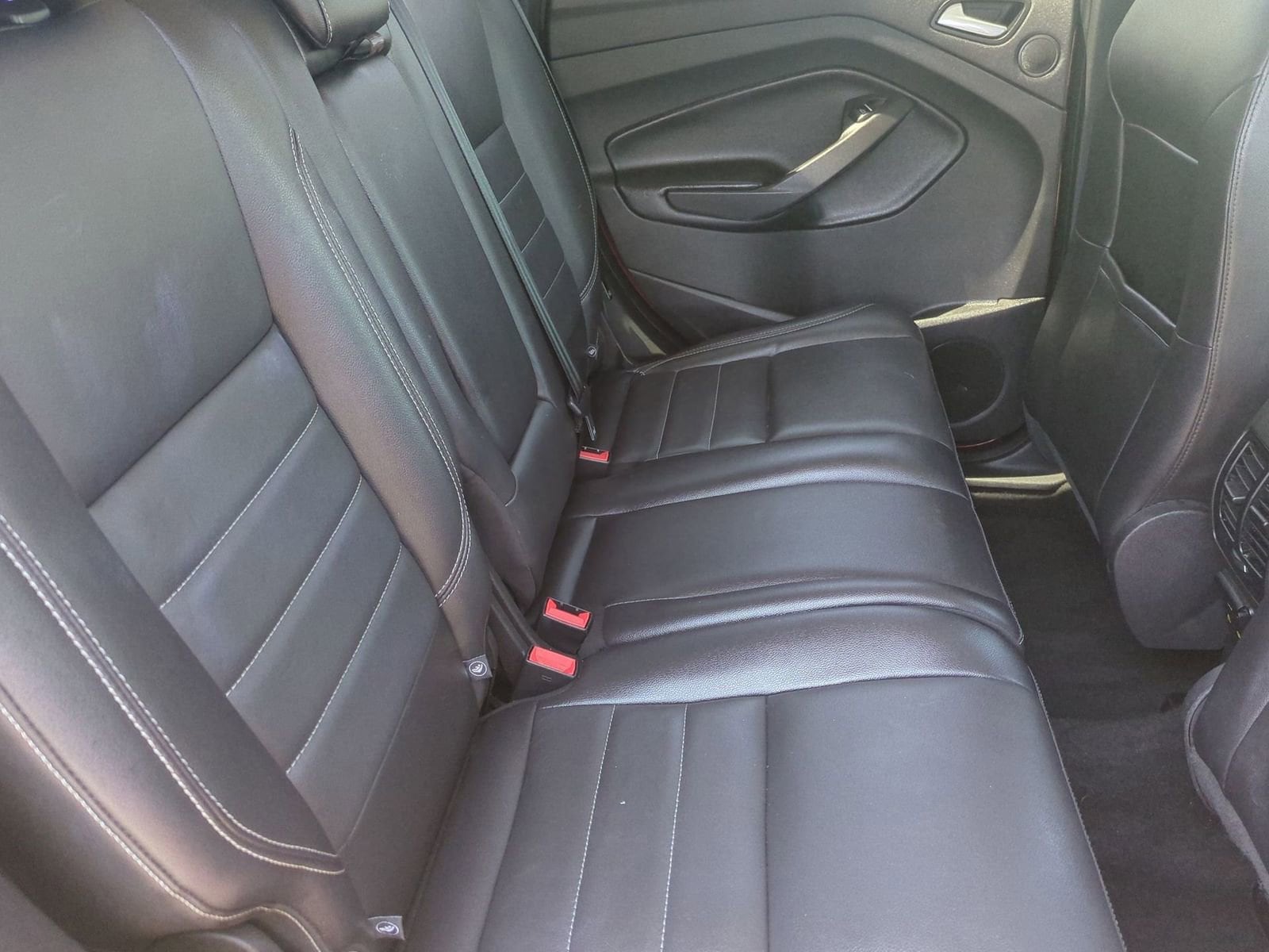 Thumbnail: 2016 Ford Escape - 20