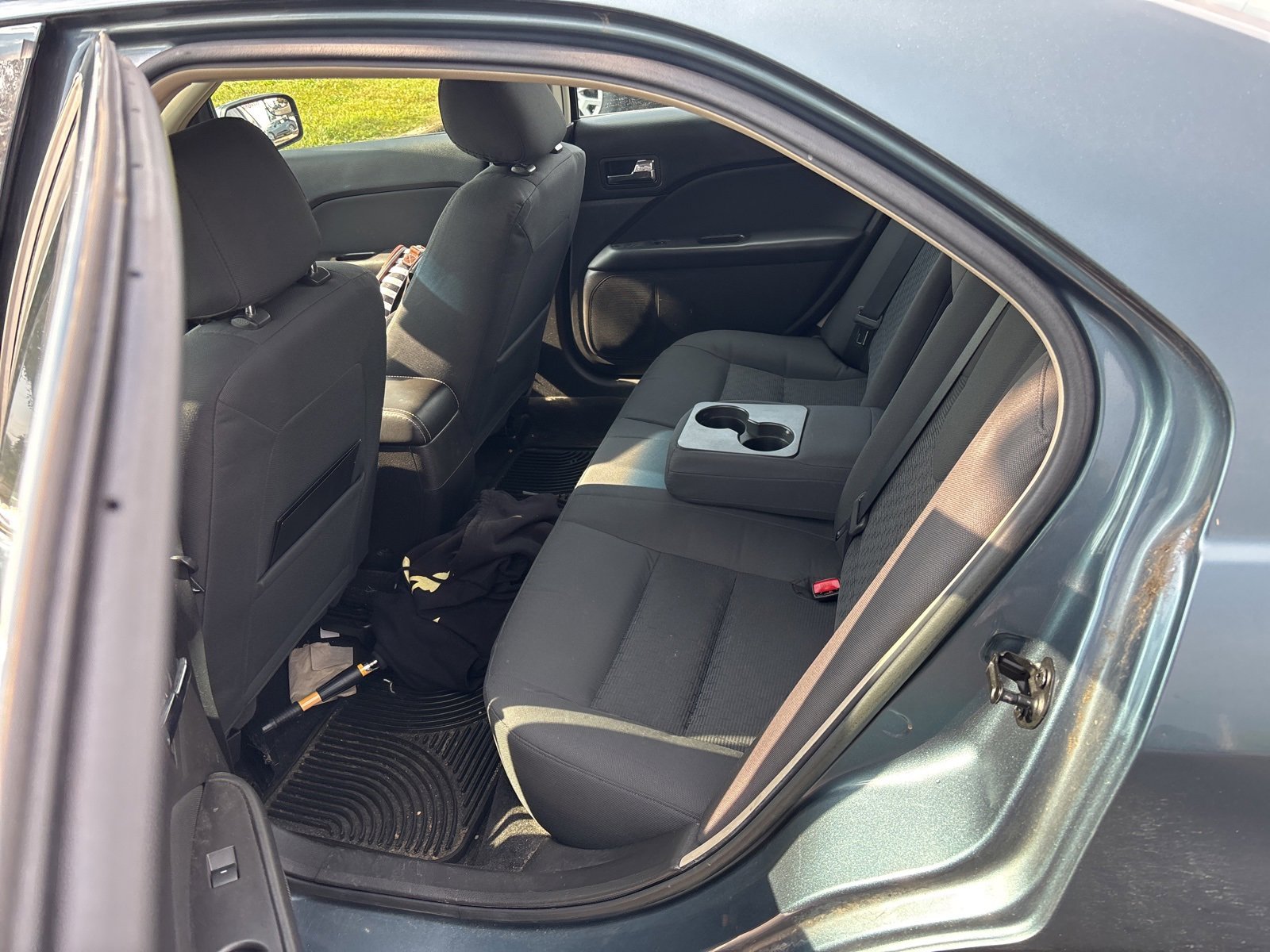 Thumbnail: 2012 Ford Fusion - 11