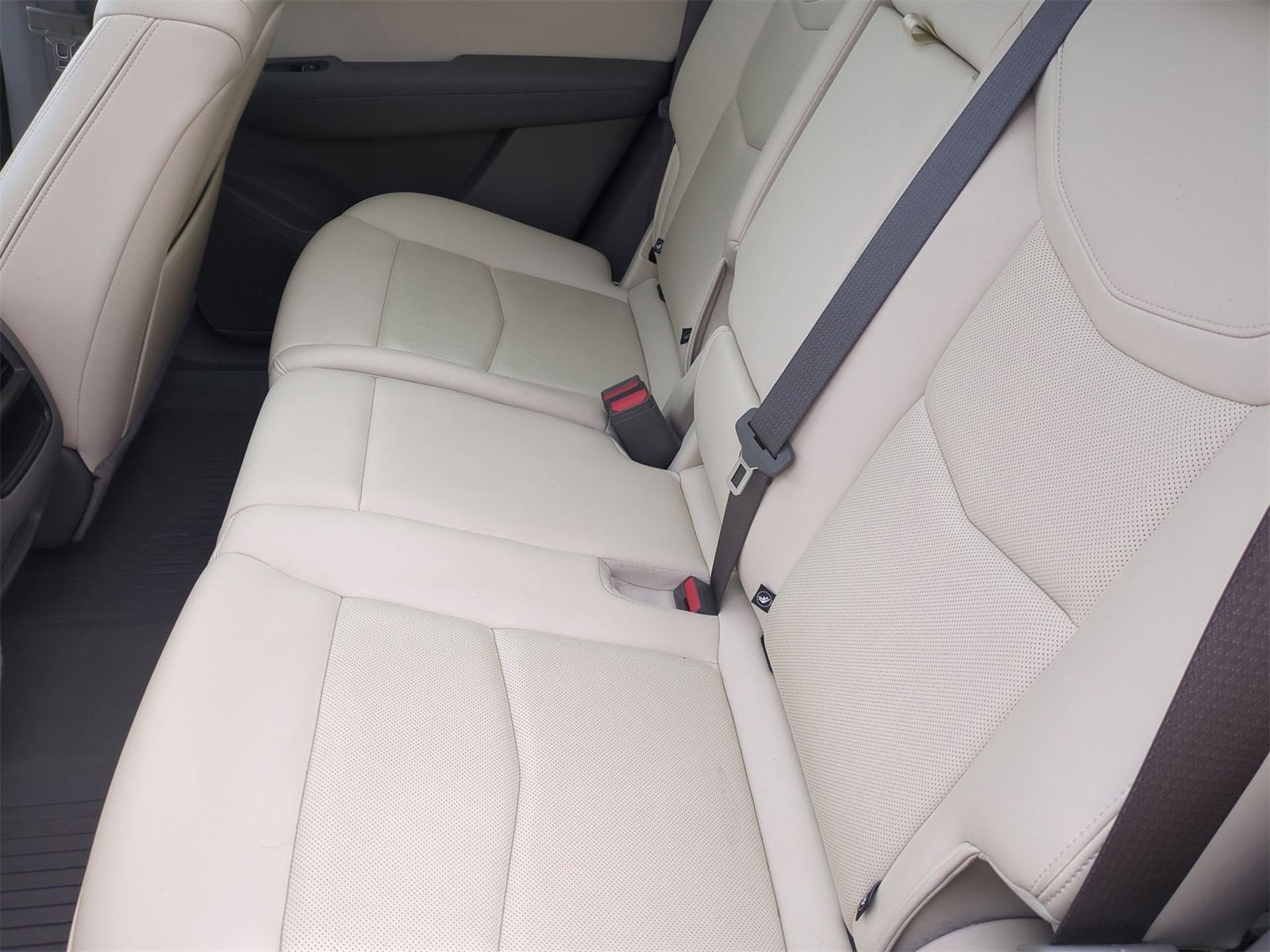 Thumbnail: 2022 Cadillac XT5 - 20