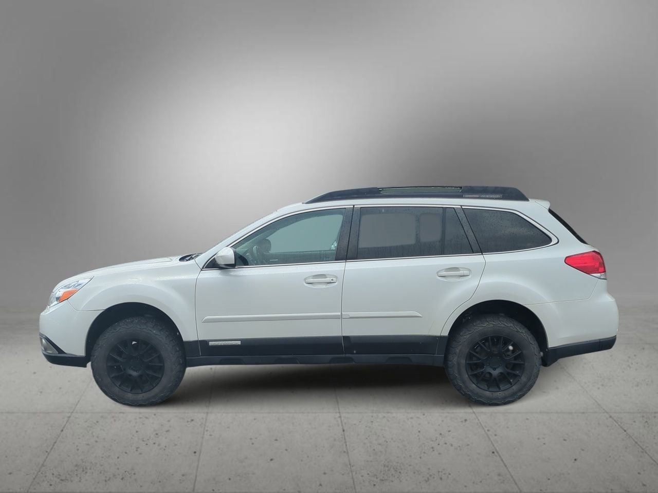 Thumbnail: 2012 Subaru Outback - 5
