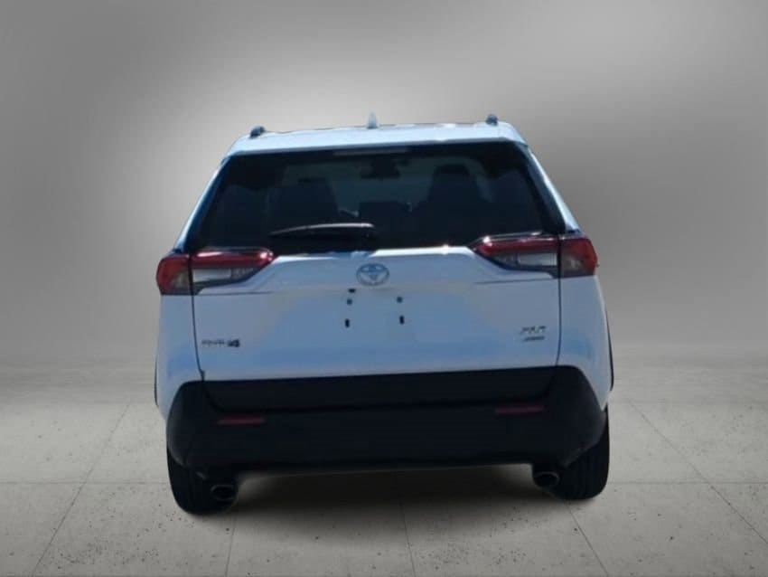 Thumbnail: 2023 Toyota RAV4 - 7