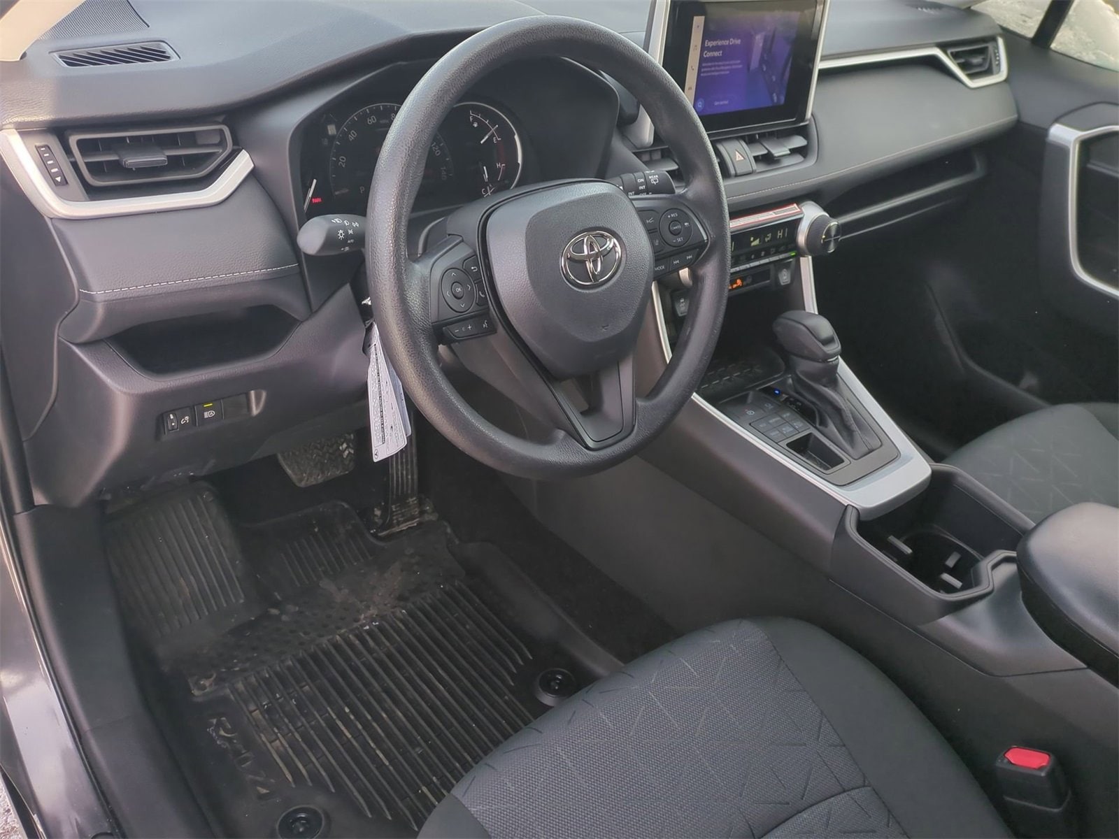 Thumbnail: 2025 Toyota RAV4 - 10