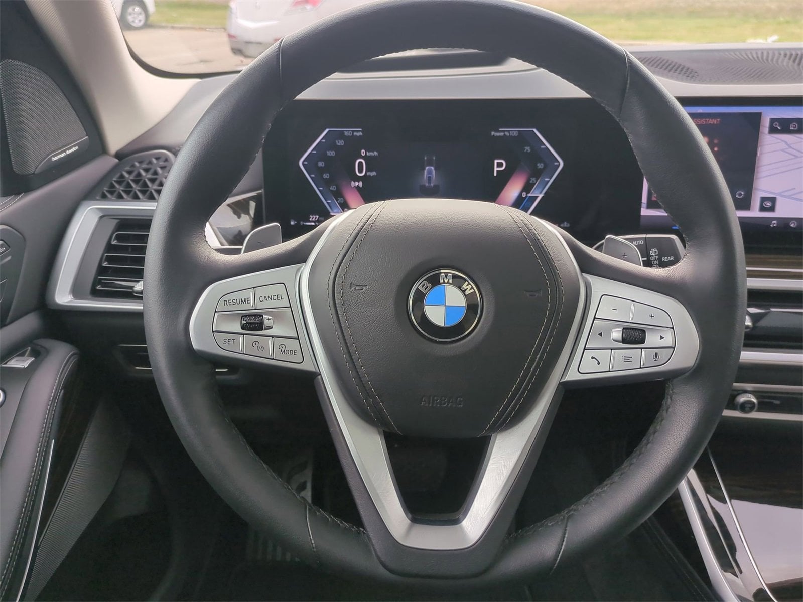 Thumbnail: 2024 BMW X7 - 24