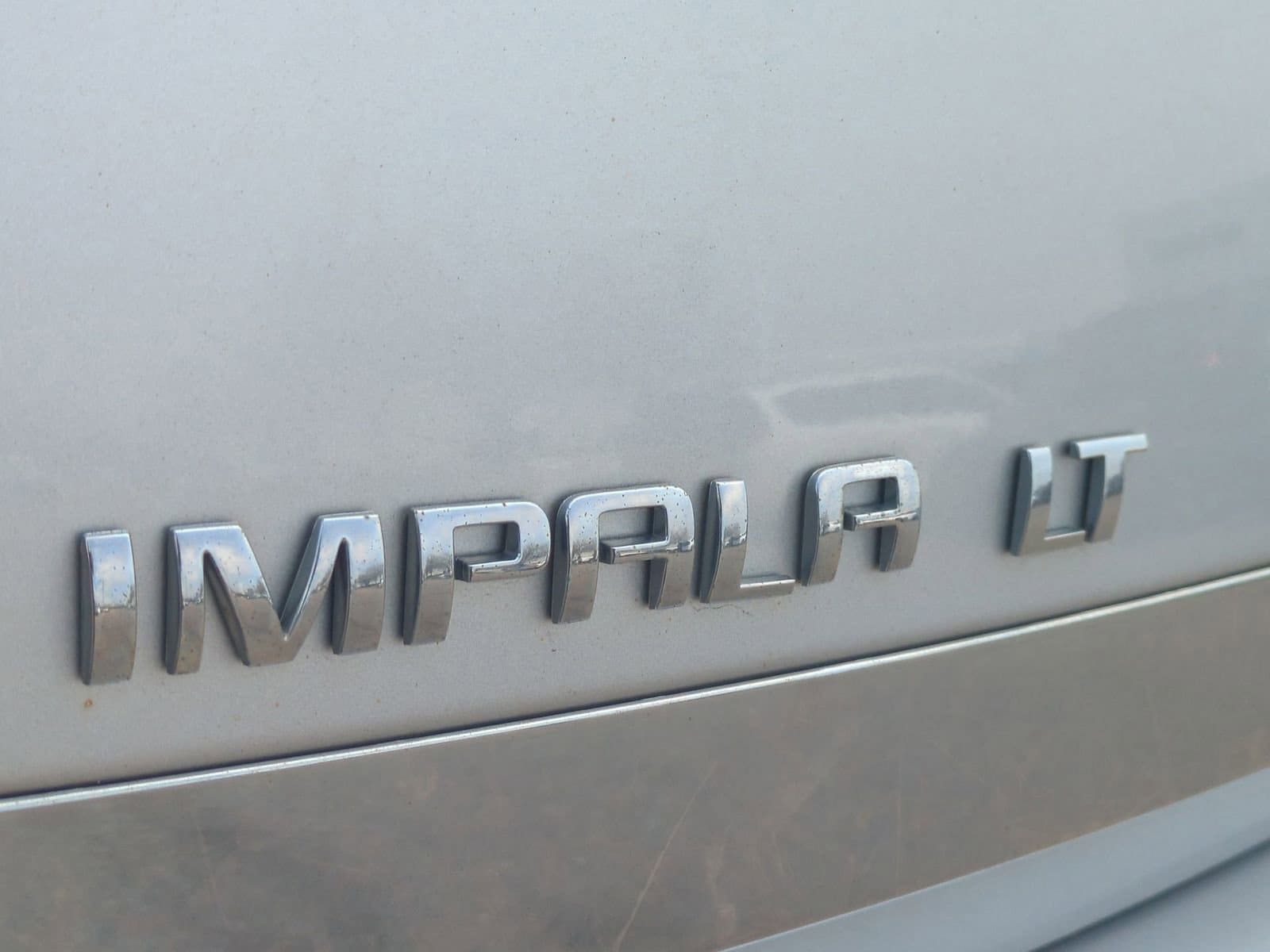 Thumbnail: 2011 Chevrolet Impala - 13