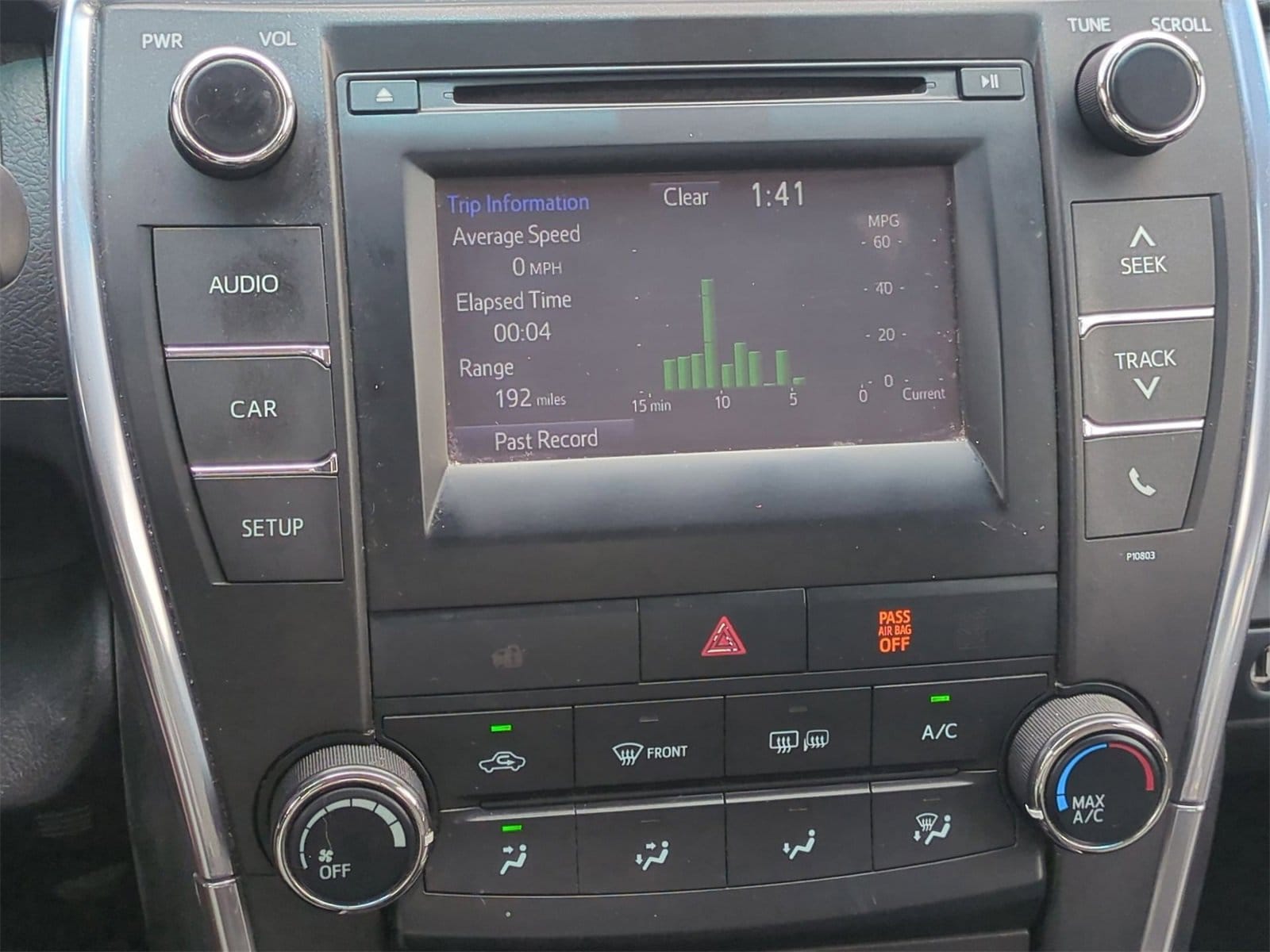 Thumbnail: 2015 Toyota Camry - 27