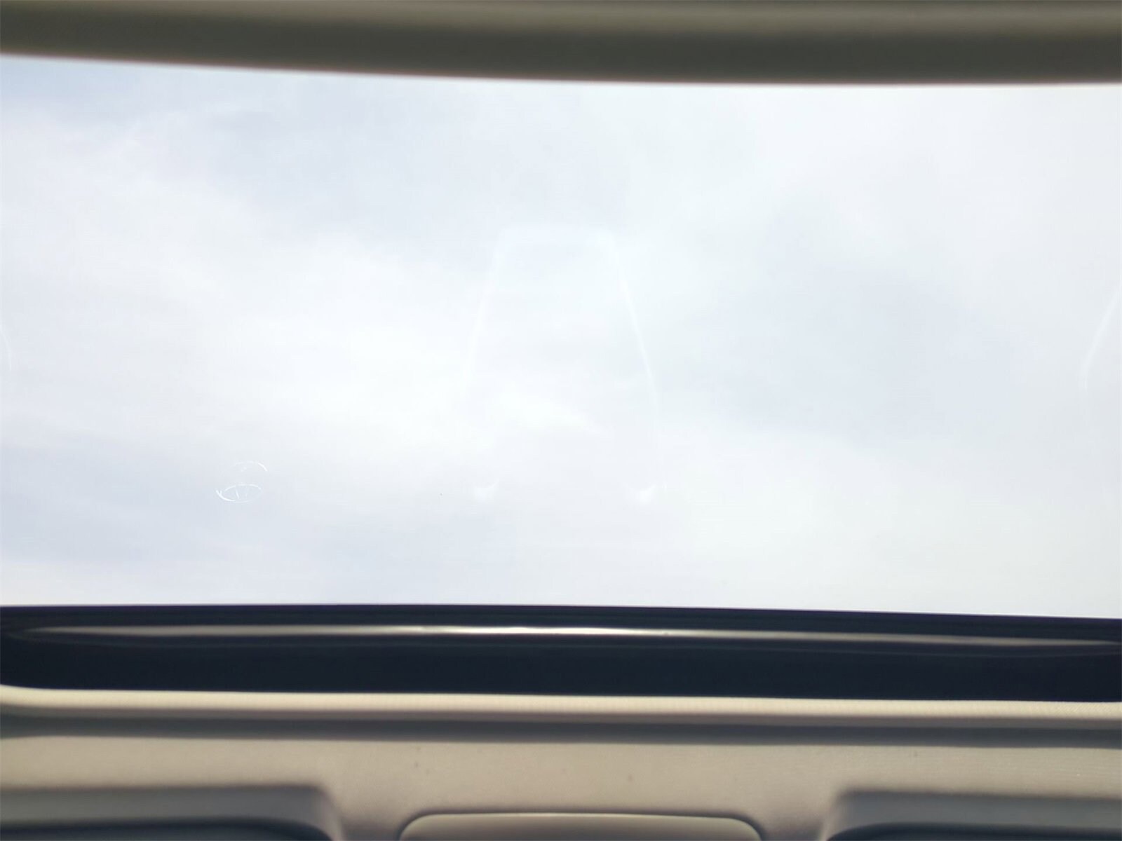 Thumbnail: 2022 Toyota RAV4 - 22