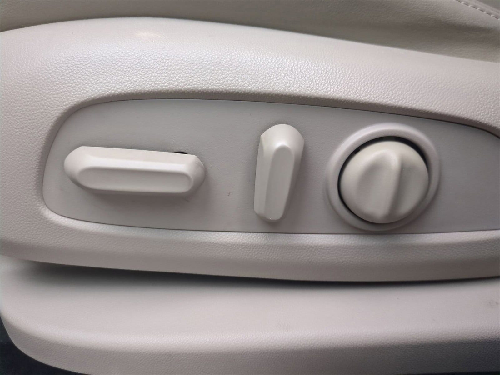 Thumbnail: 2018 Buick Enclave - 17