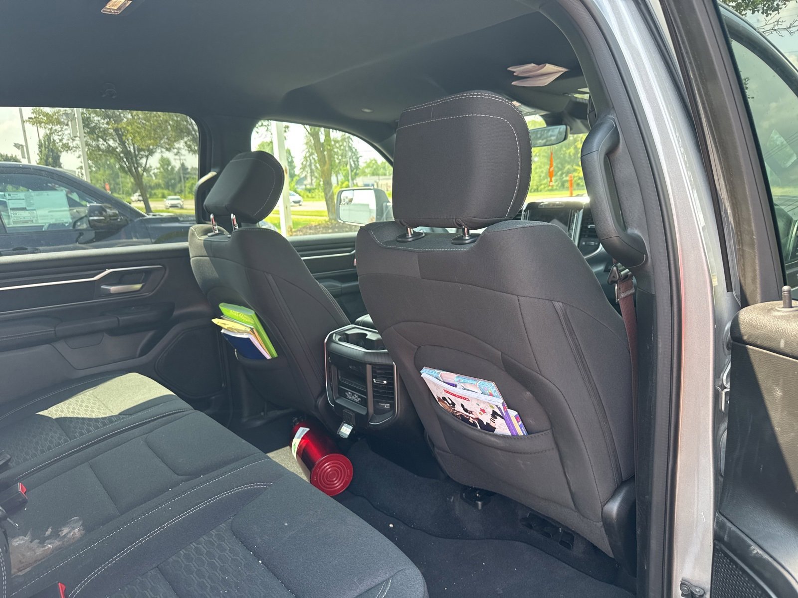 Thumbnail: 2025 RAM 1500 - 8