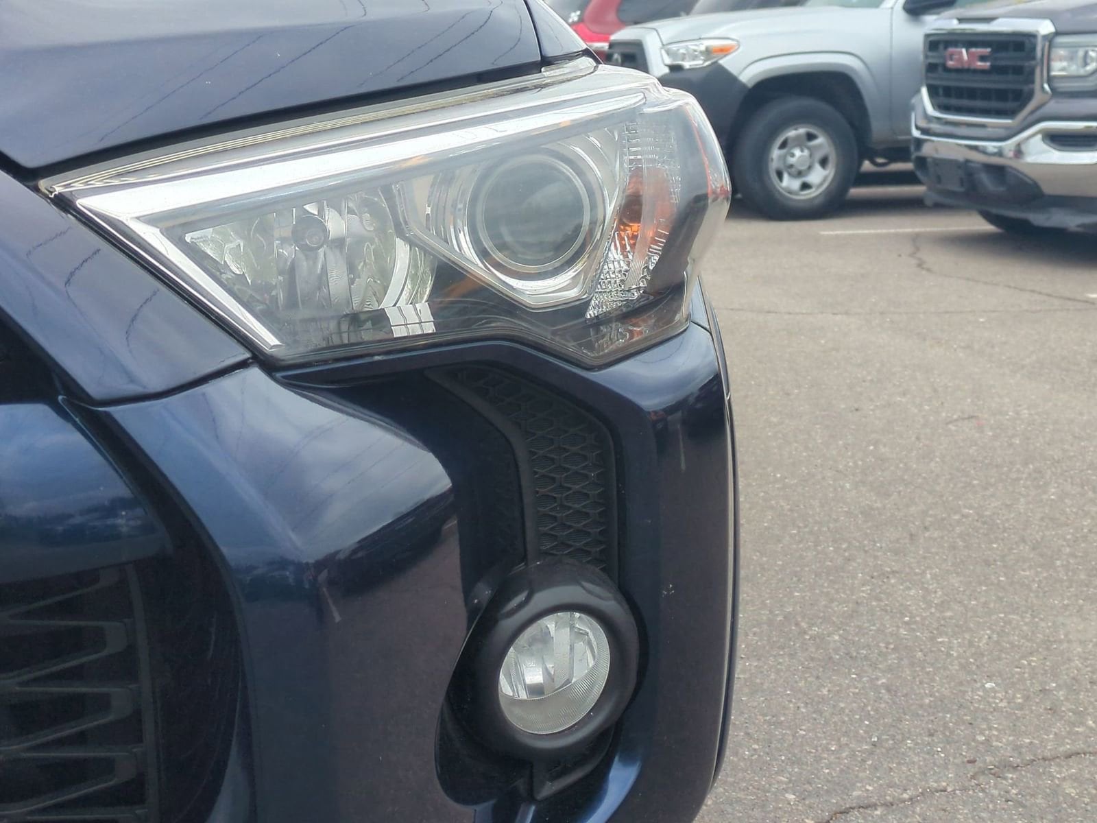 Thumbnail: 2015 Toyota 4Runner - 11