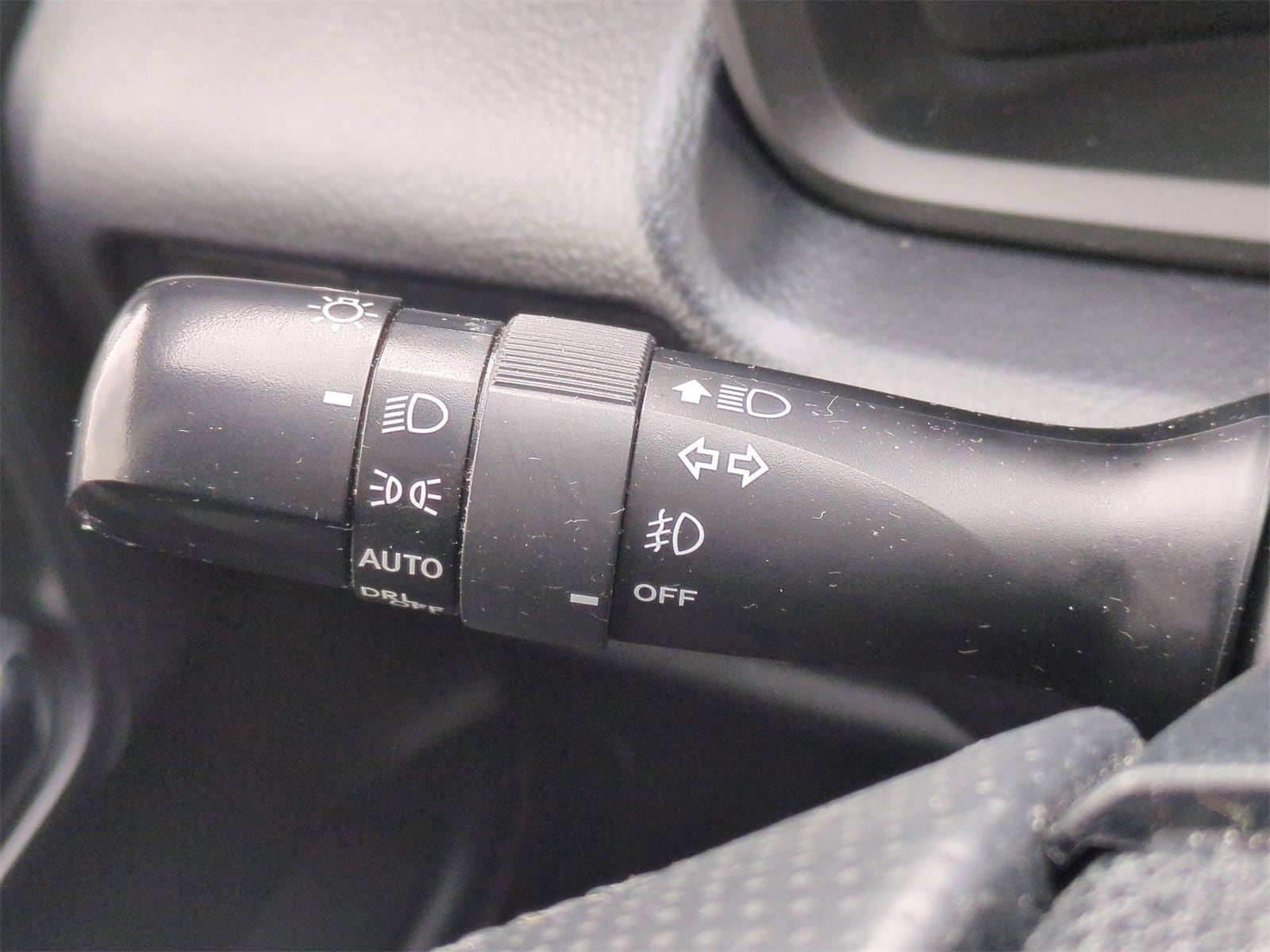 2019 Toyota 4Runner Limited 28