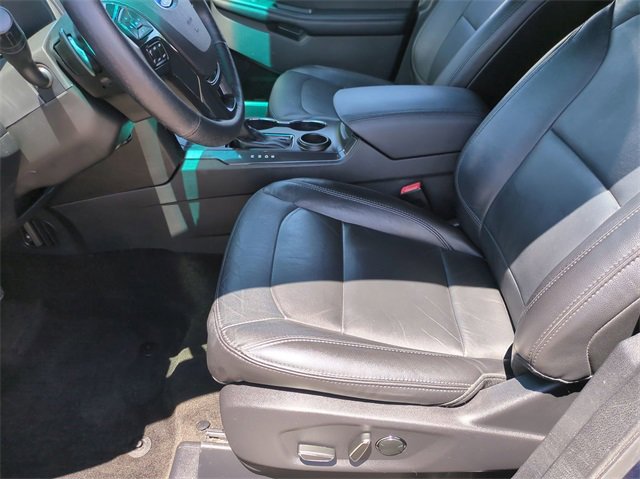 Thumbnail: 2017 Ford Explorer - 16