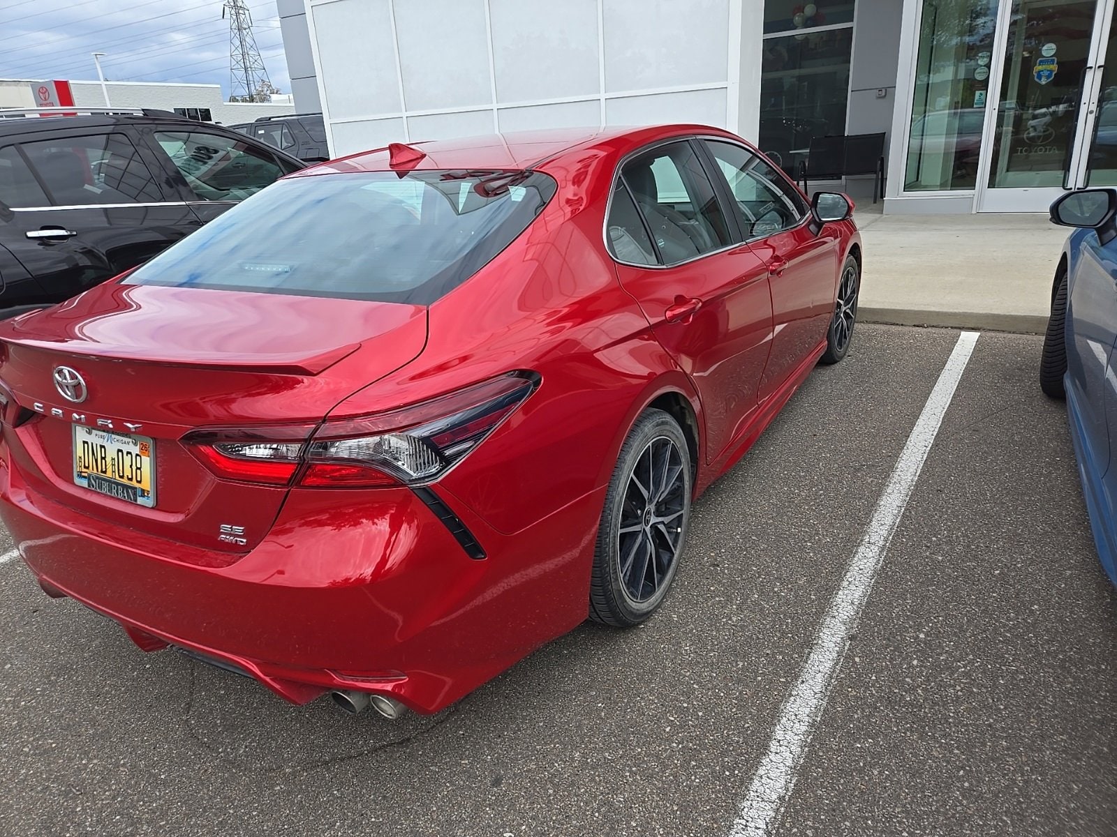 Thumbnail: 2022 Toyota Camry - 3