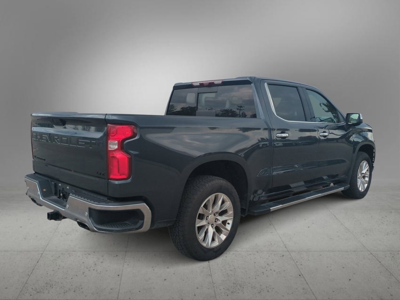 Thumbnail: 2021 Chevrolet Silverado 1500 - 8