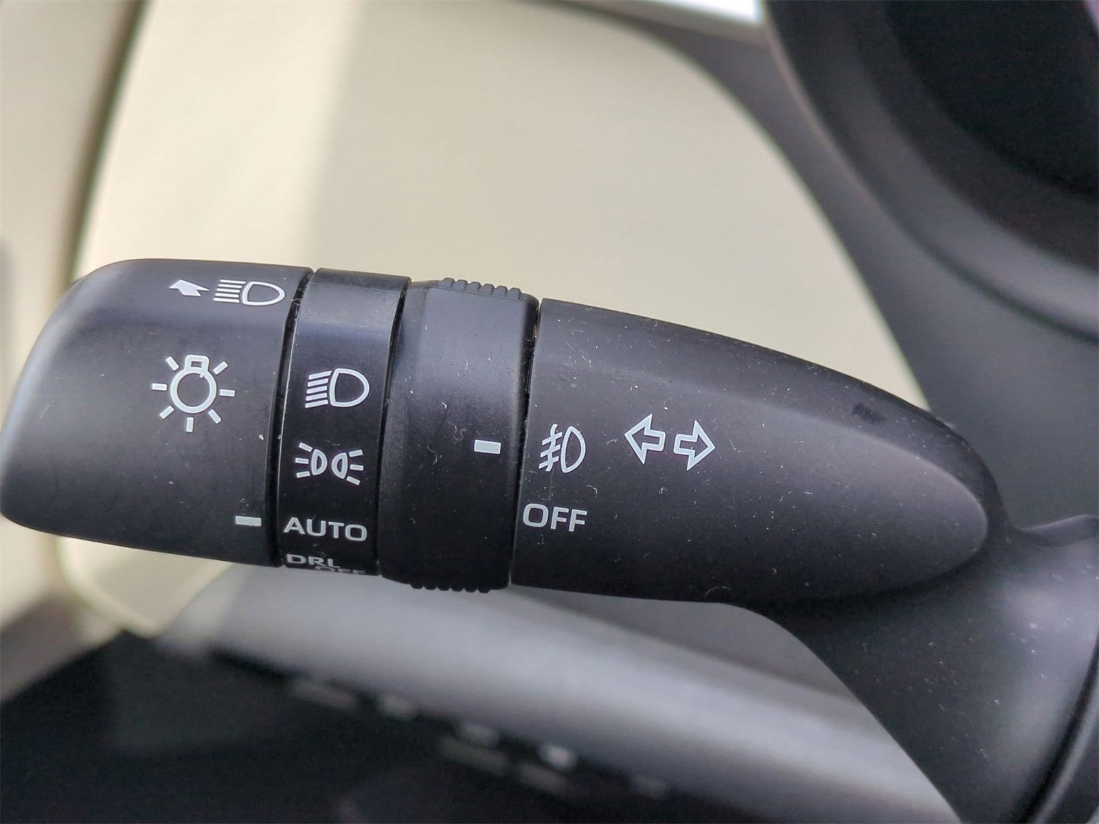 Thumbnail: 2021 Toyota Sienna - 29