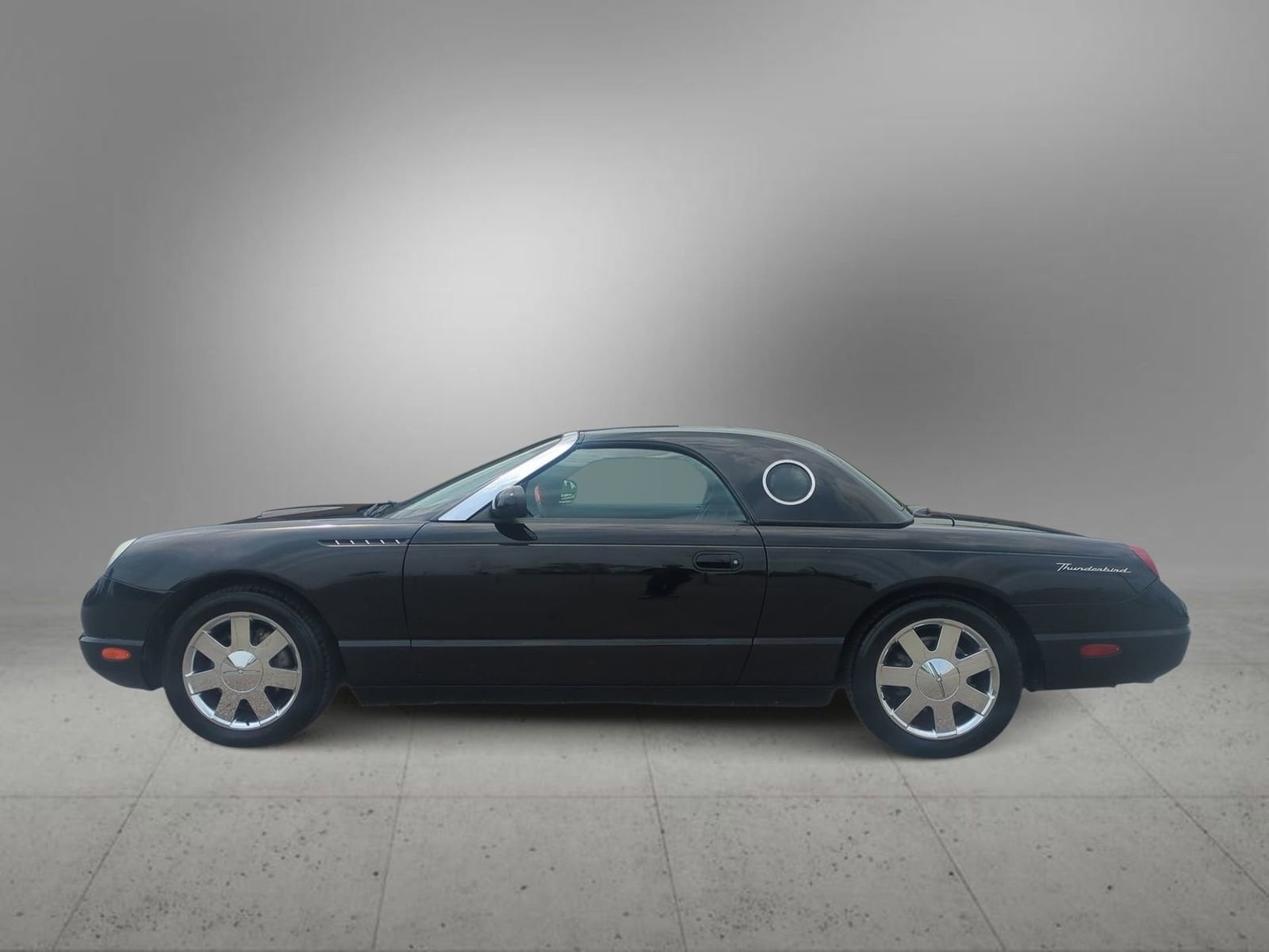 Thumbnail: 2002 Ford Thunderbird - 5