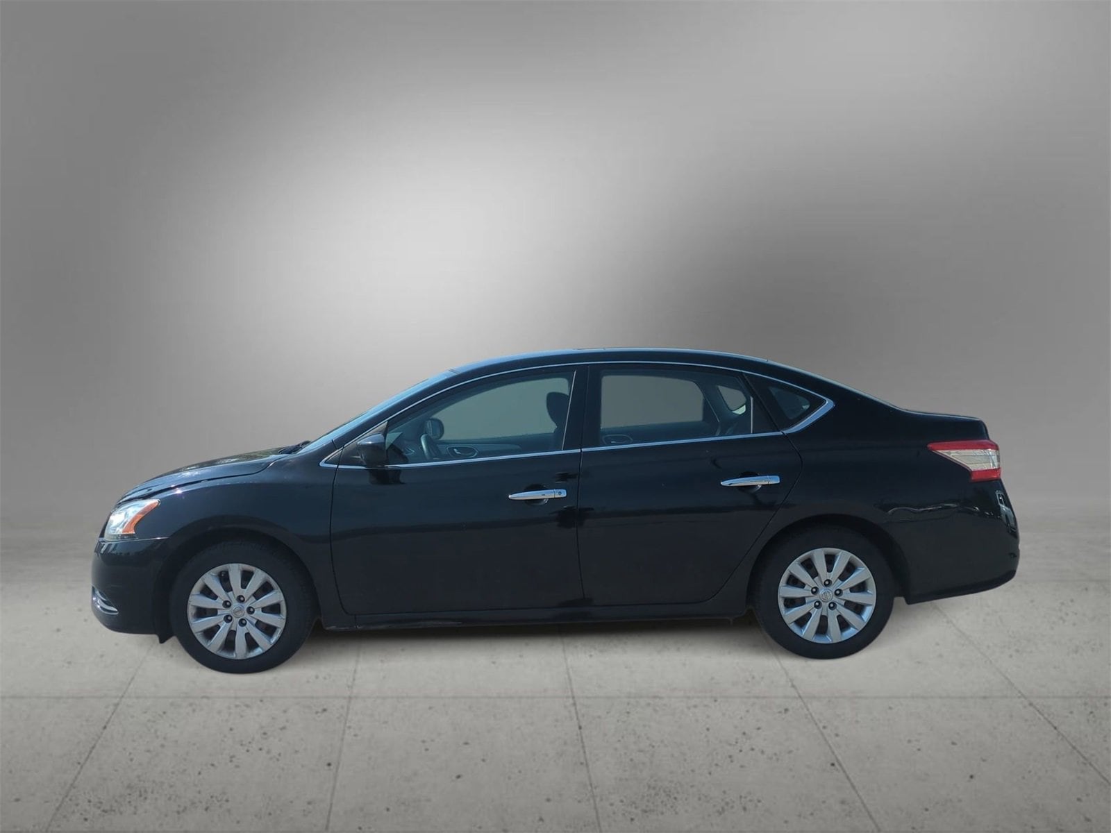 Thumbnail: 2014 Nissan Sentra - 5