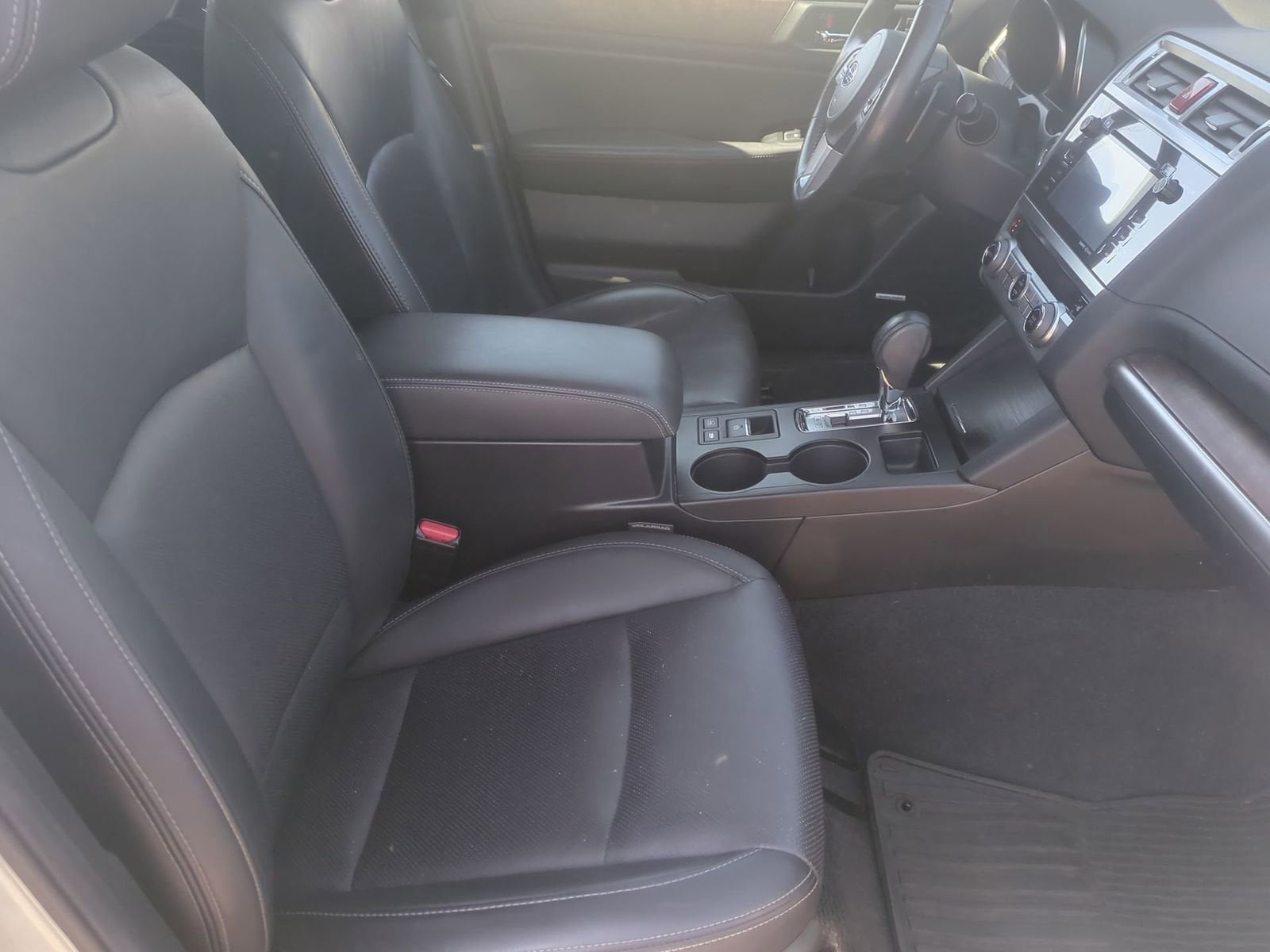 Thumbnail: 2015 Subaru Outback - 23