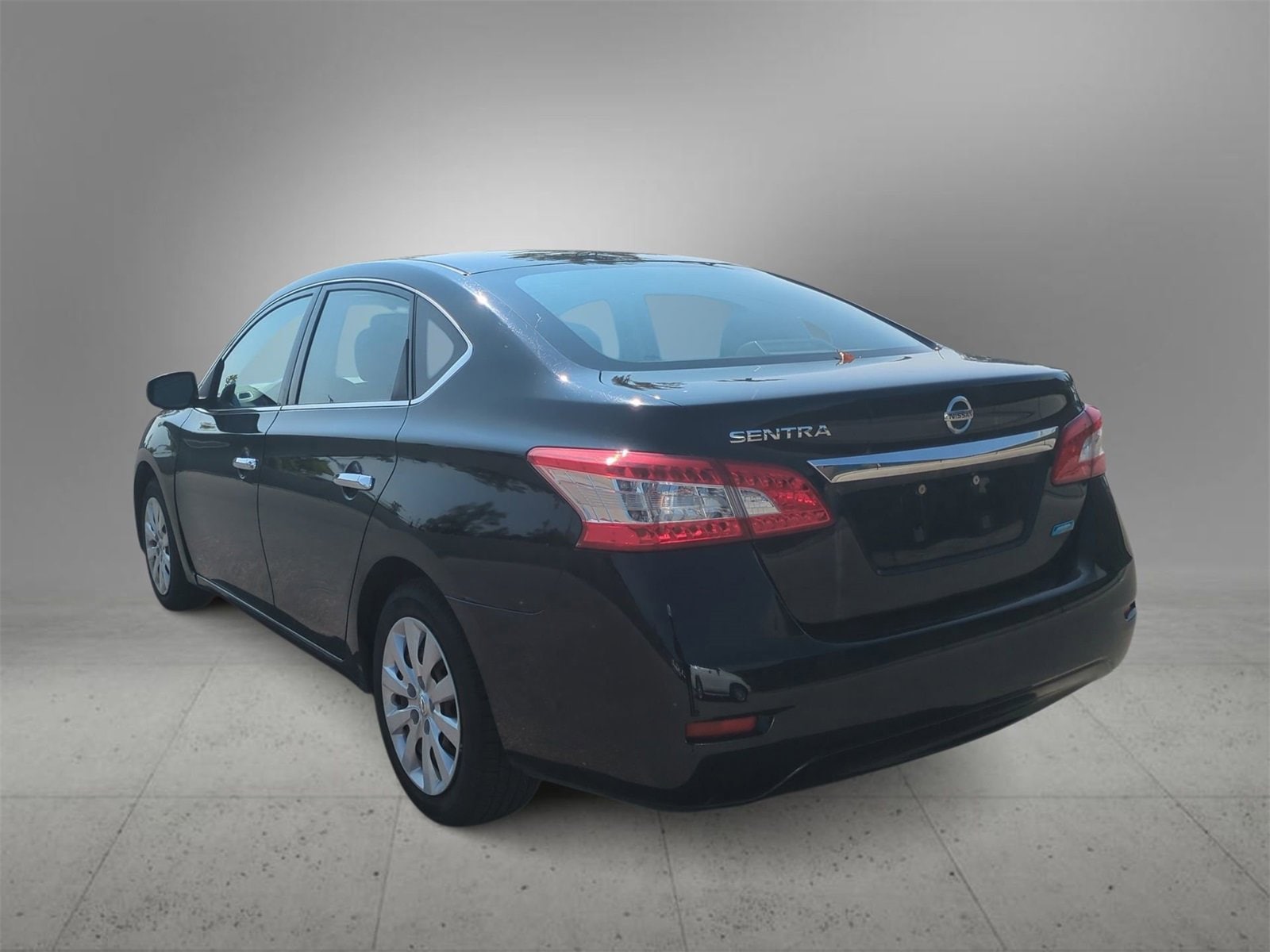 Thumbnail: 2014 Nissan Sentra - 6