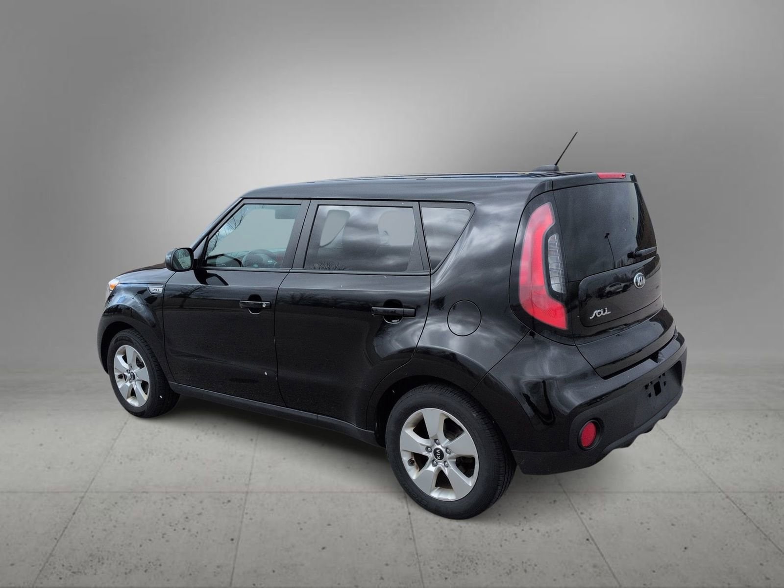 Thumbnail: 2018 Kia Soul - 6