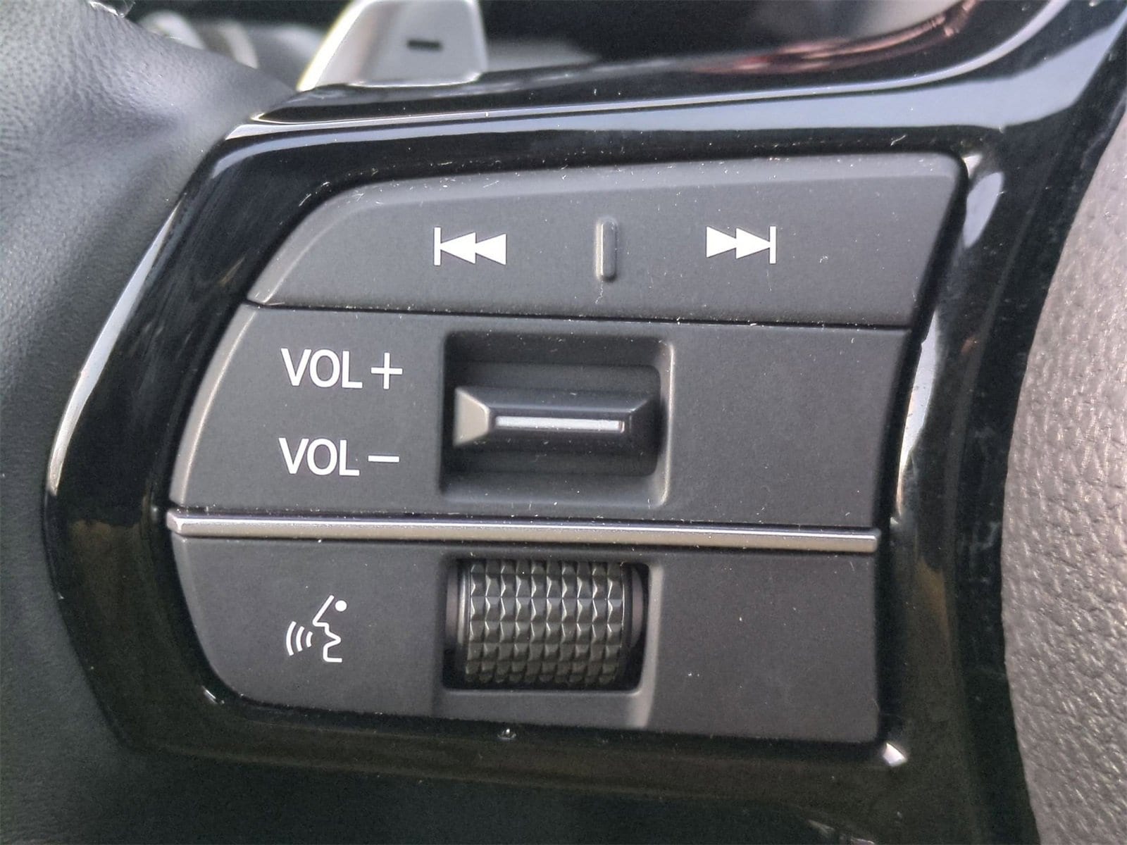 Thumbnail: 2023 Acura Integra - 25