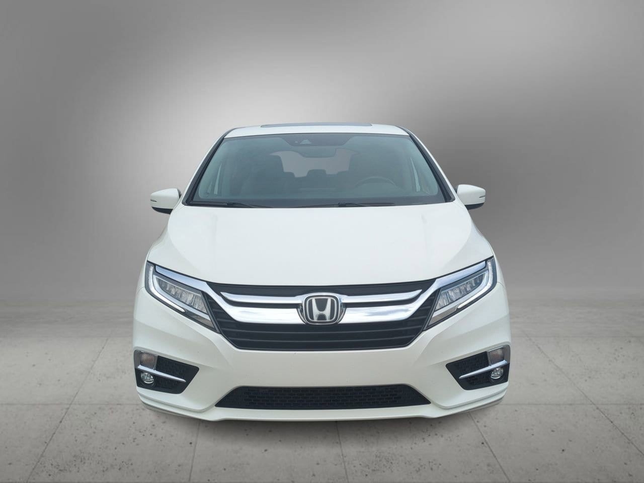 Thumbnail: 2018 Honda Odyssey - 3